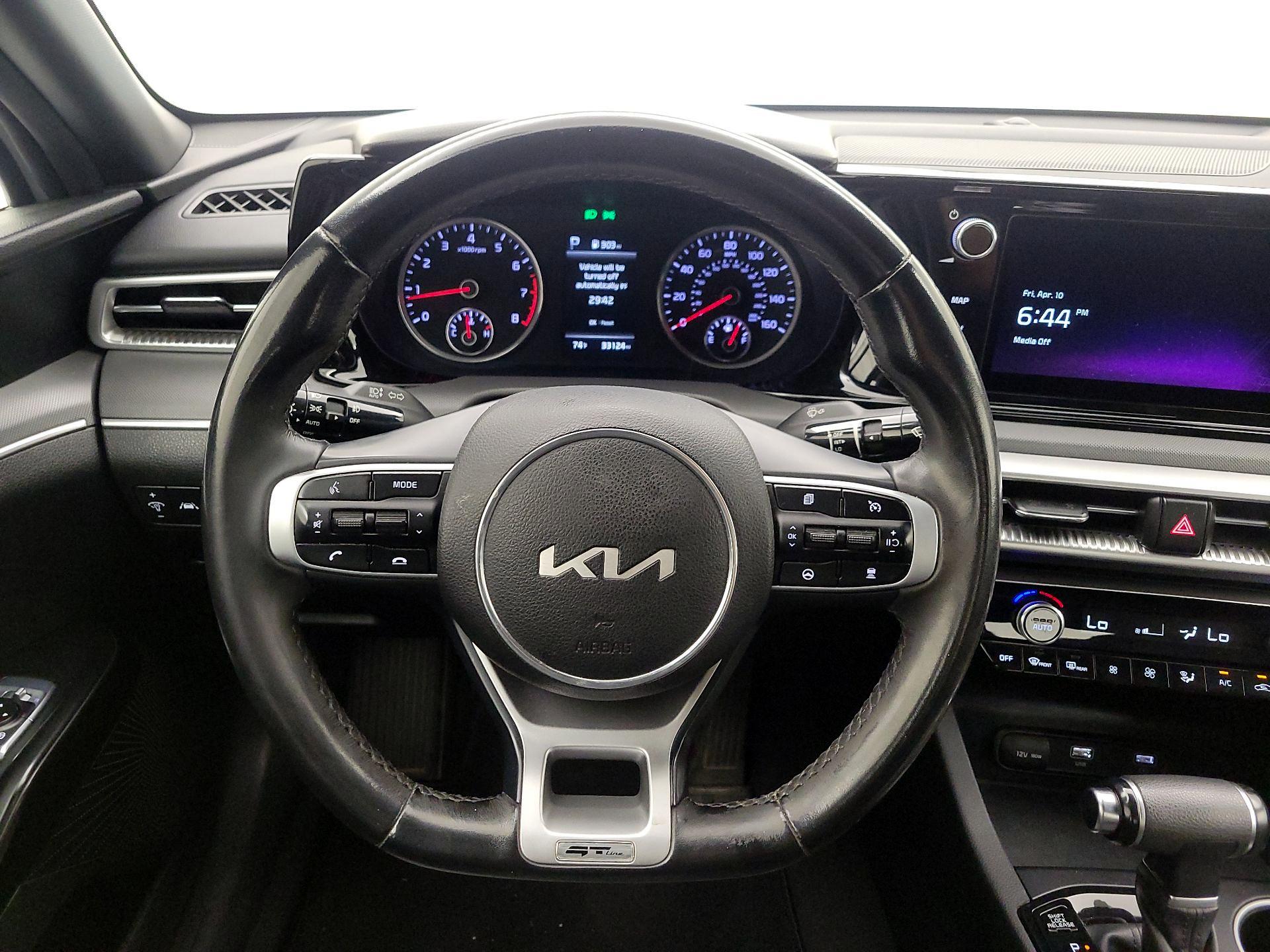 Thumbnail: 2023 Kia K5 - 10