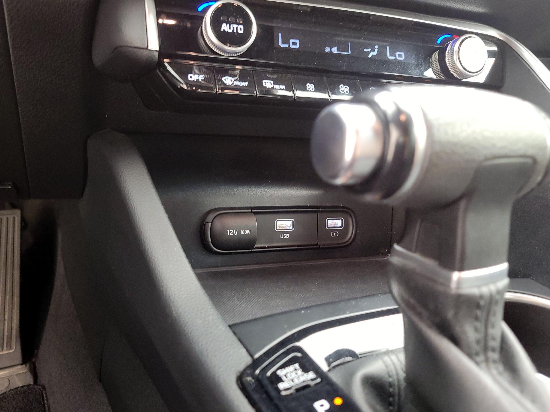 Thumbnail: 2023 Kia K5 - 18