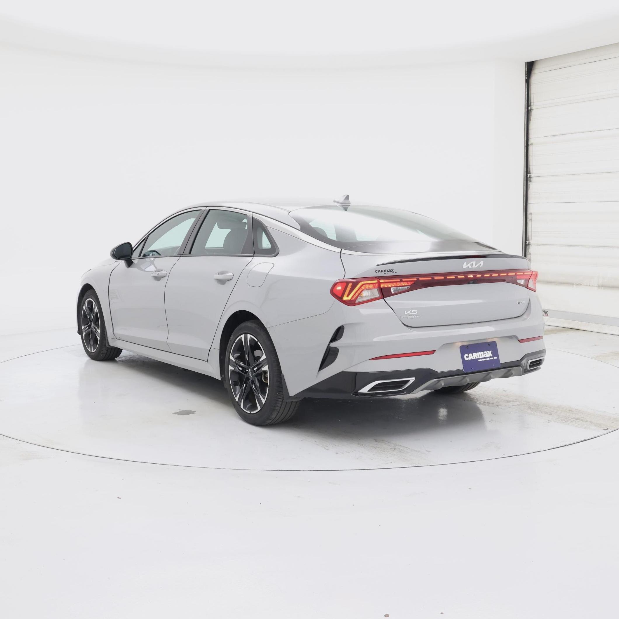 Thumbnail: 2023 Kia K5 - 2