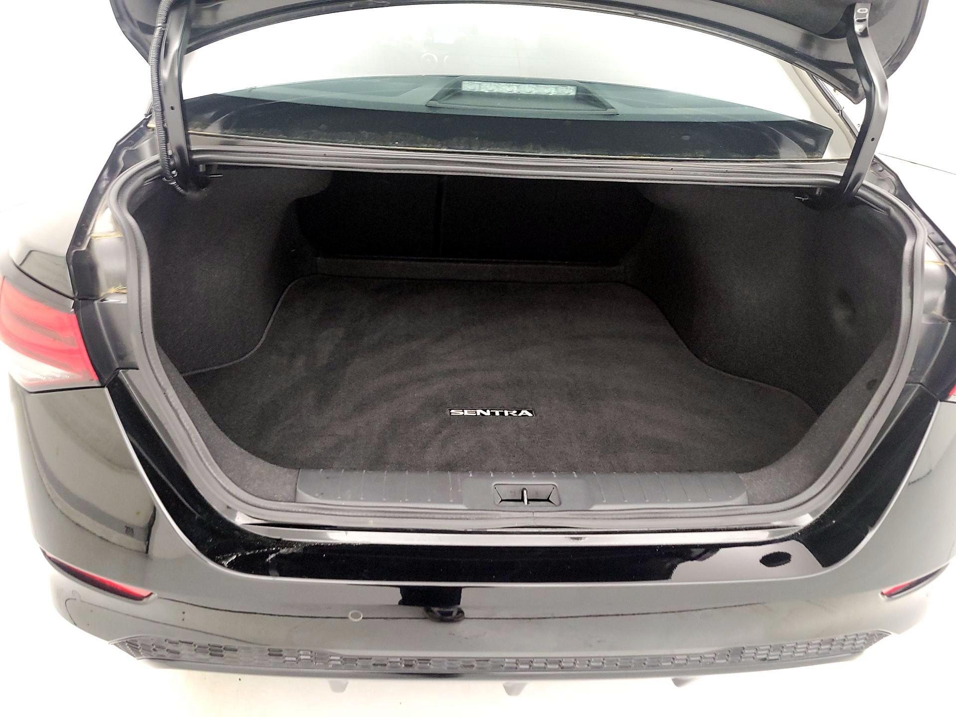 Thumbnail: 2025 Nissan Sentra - 20