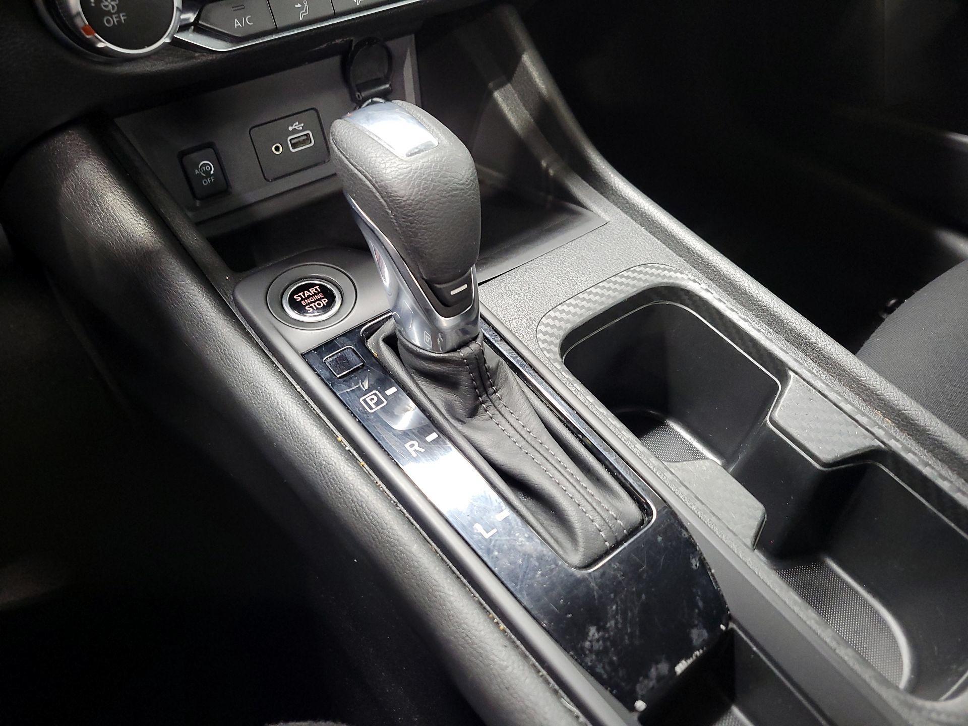 Thumbnail: 2024 Nissan Sentra - 17