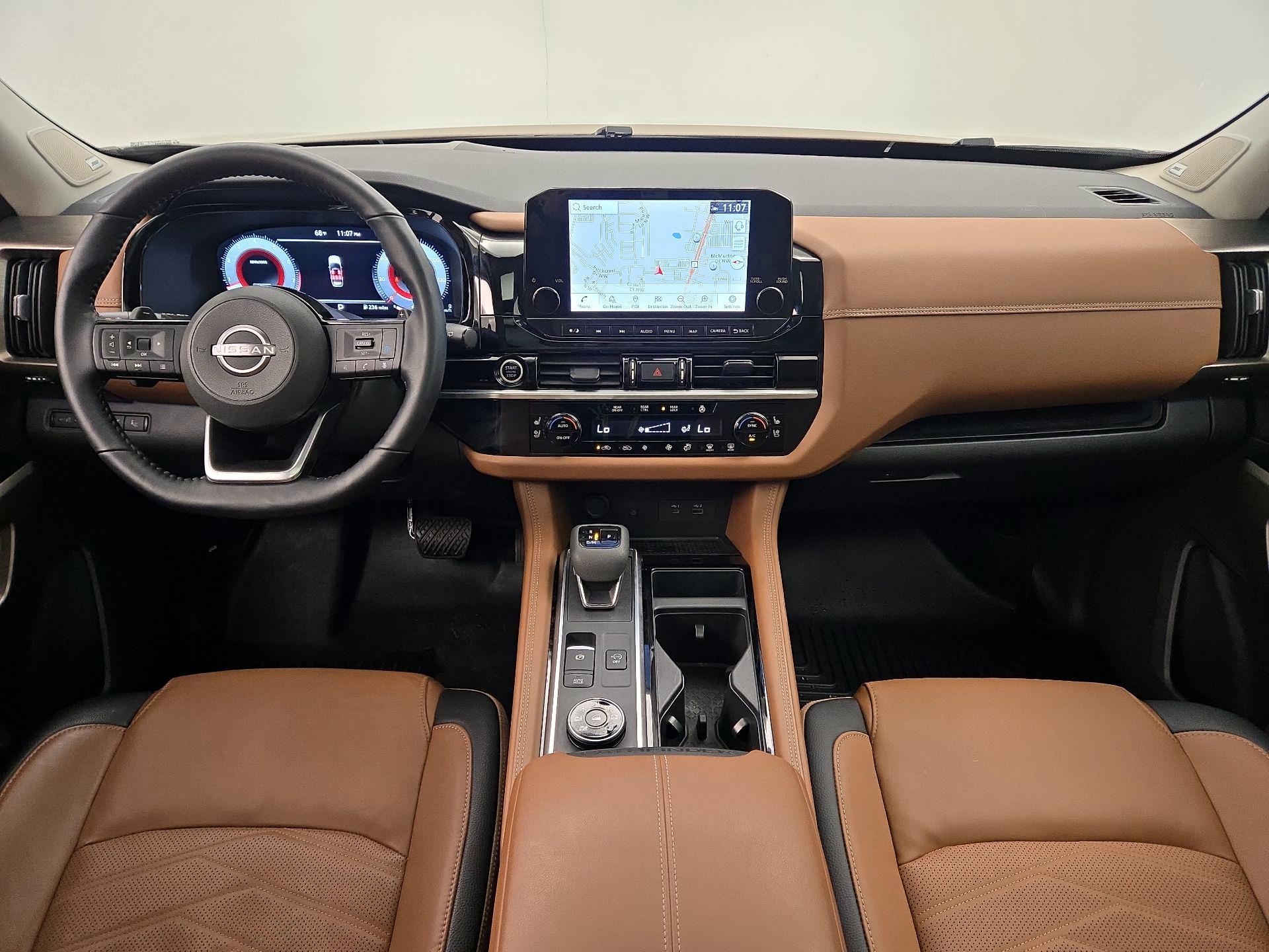 Thumbnail: 2023 Nissan Pathfinder - 9