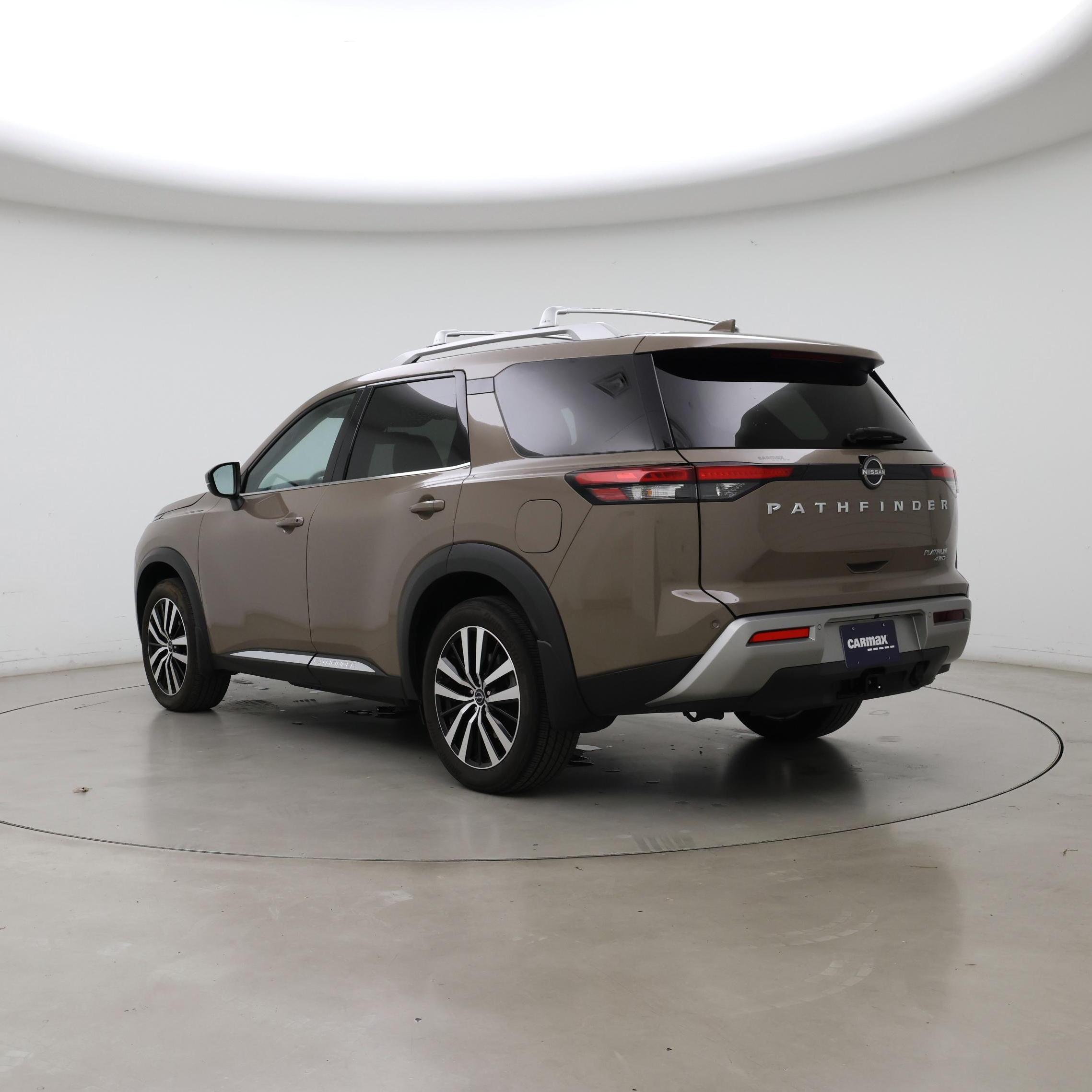 Thumbnail: 2023 Nissan Pathfinder - 2