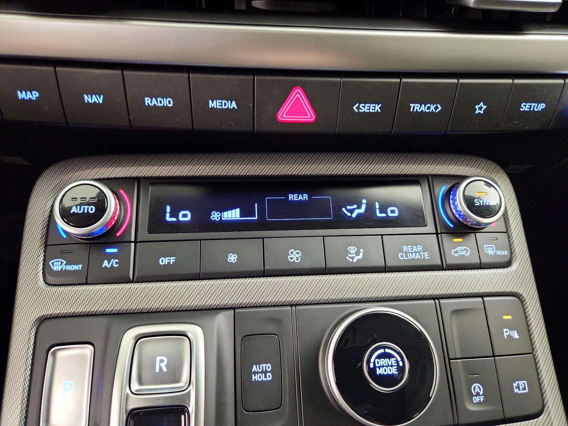 Thumbnail: 2024 Hyundai Palisade - 17