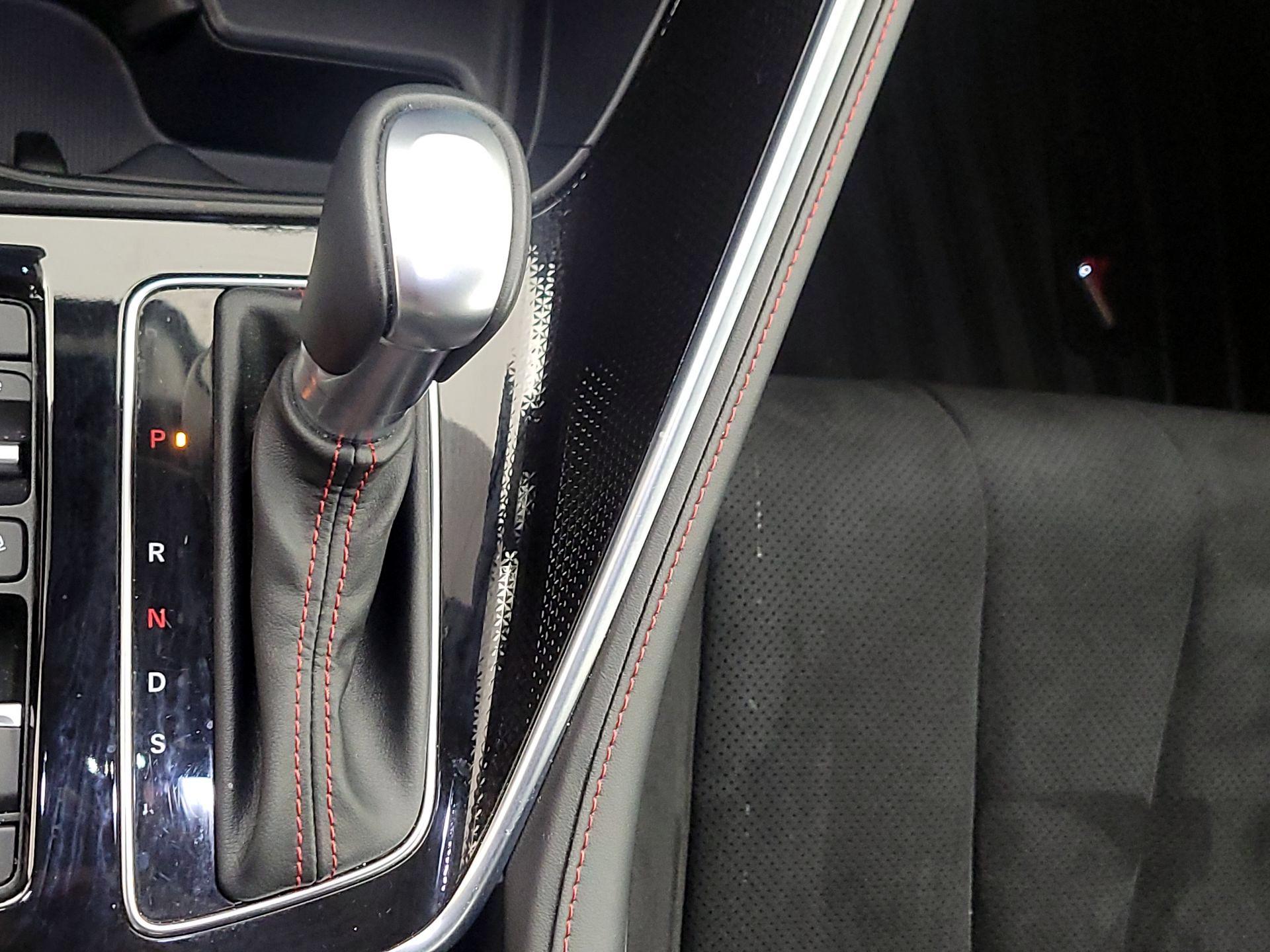 Thumbnail: 2025 Acura ADX - 17