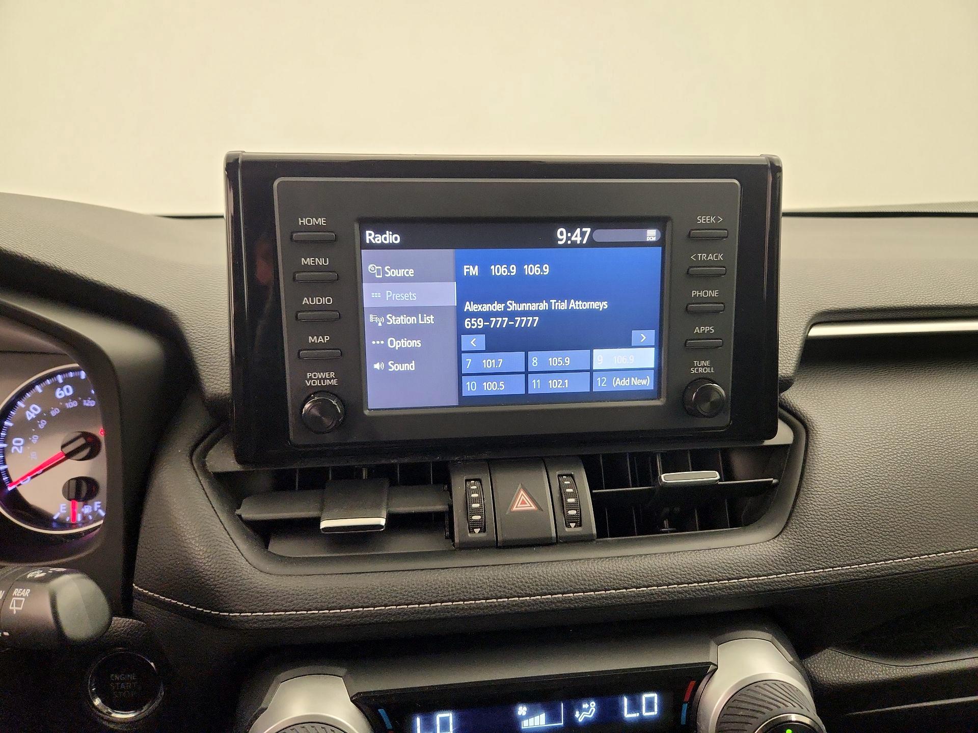 Thumbnail: 2019 Toyota RAV4 - 15