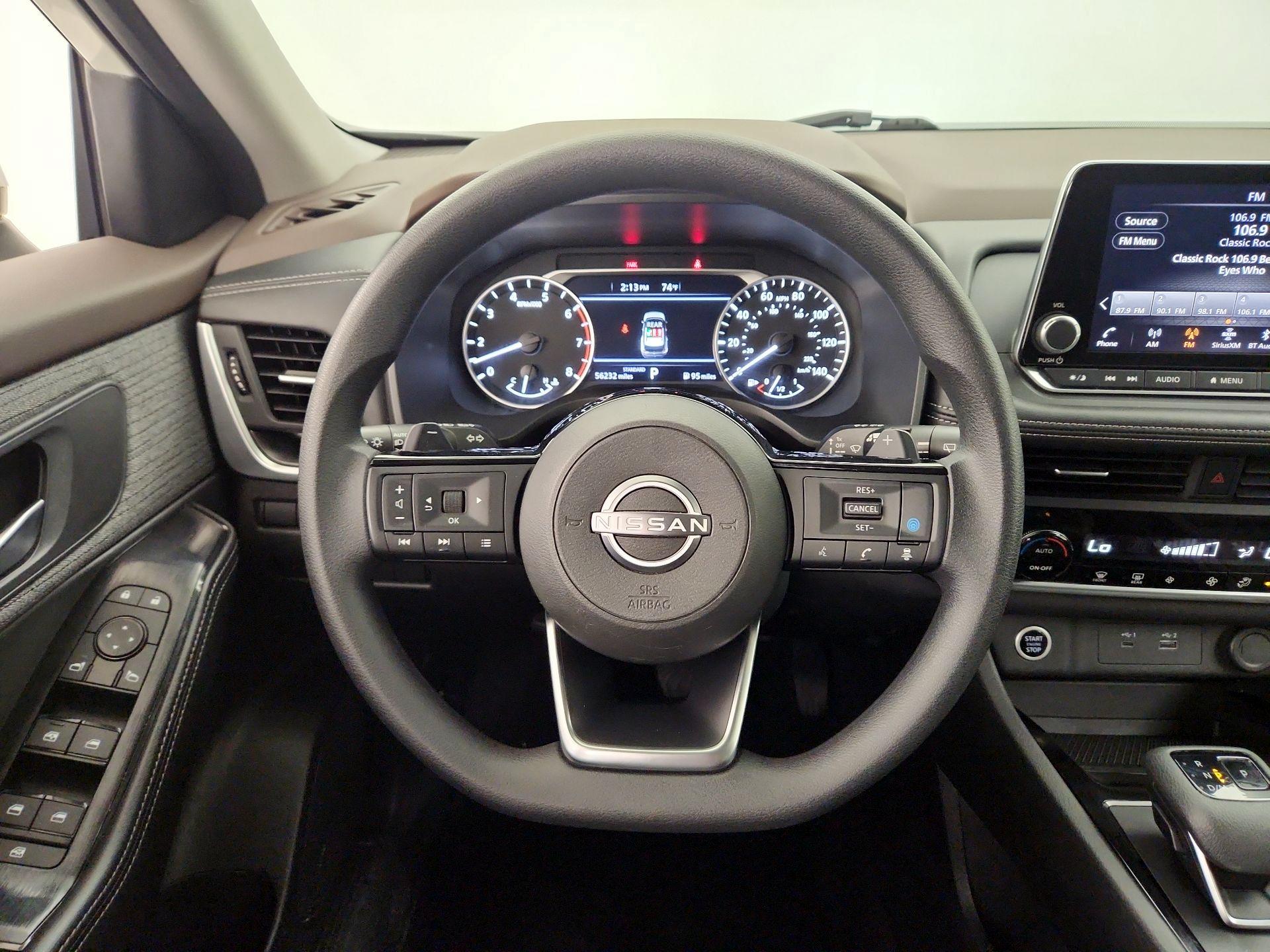 Thumbnail: 2023 Nissan Rogue - 10
