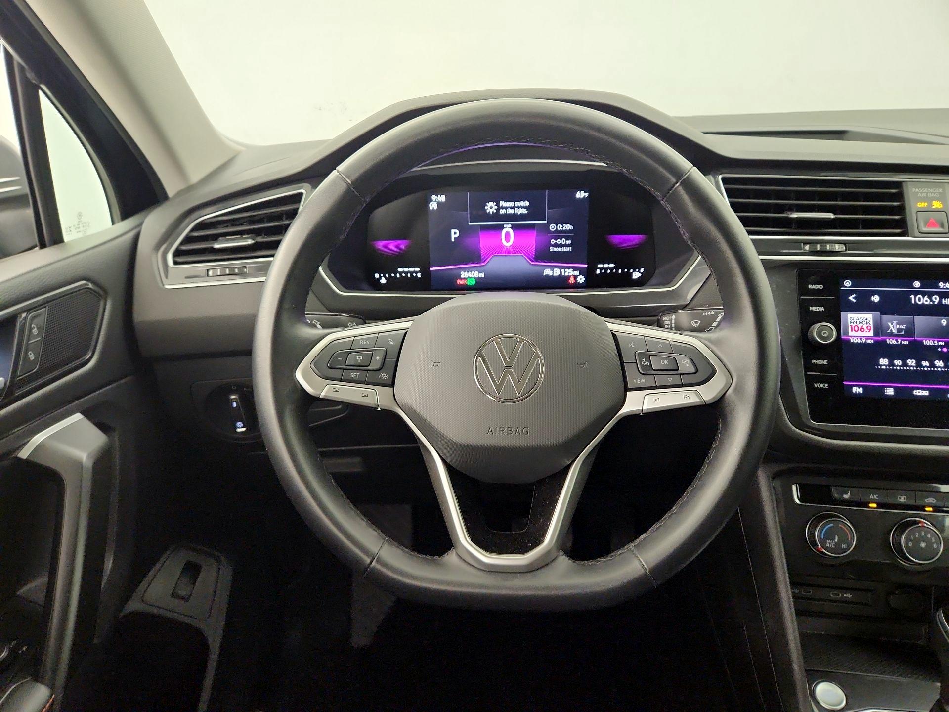 Thumbnail: 2024 Volkswagen Tiguan - 10