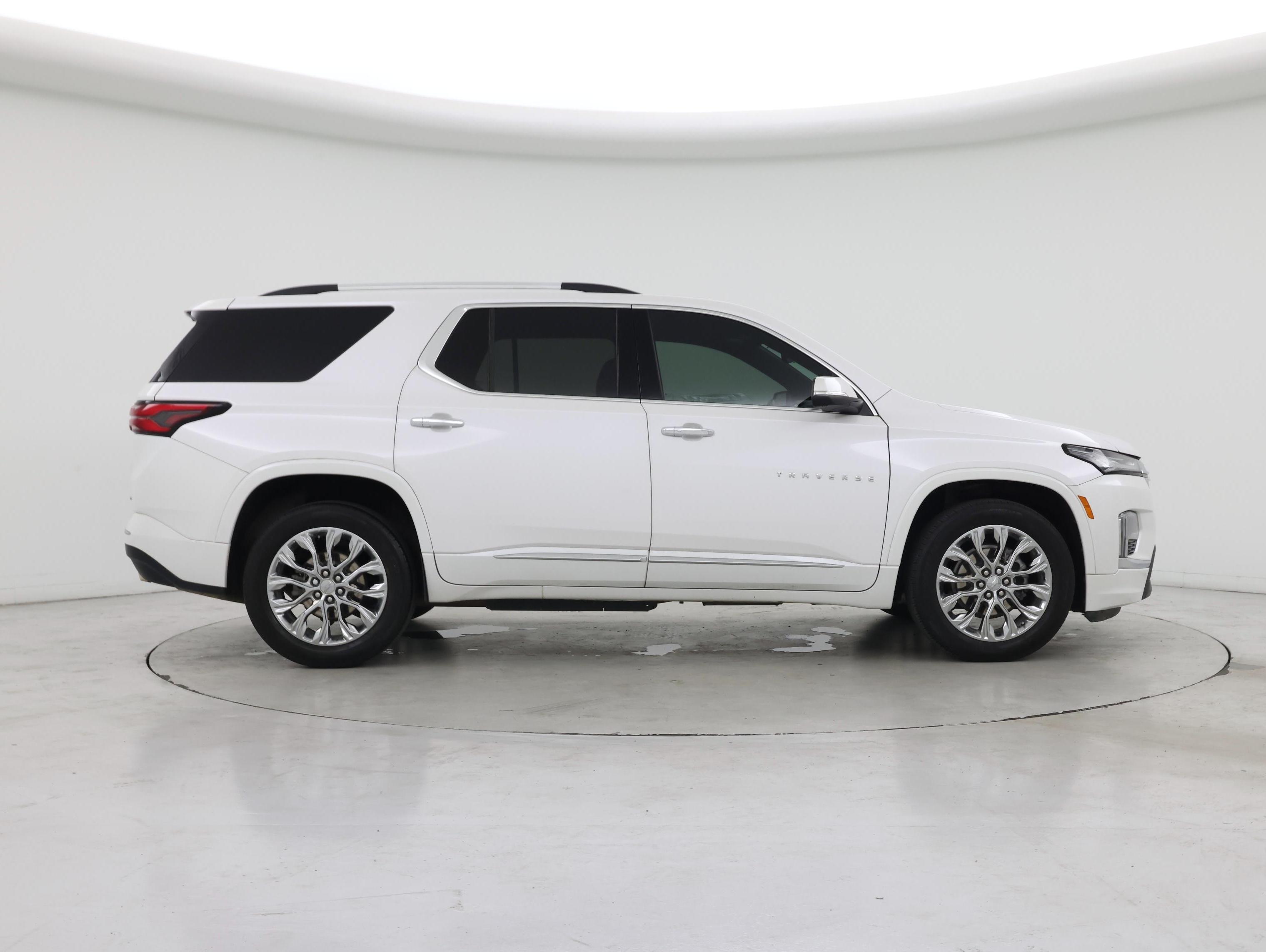 Thumbnail: 2022 Chevrolet Traverse - 7
