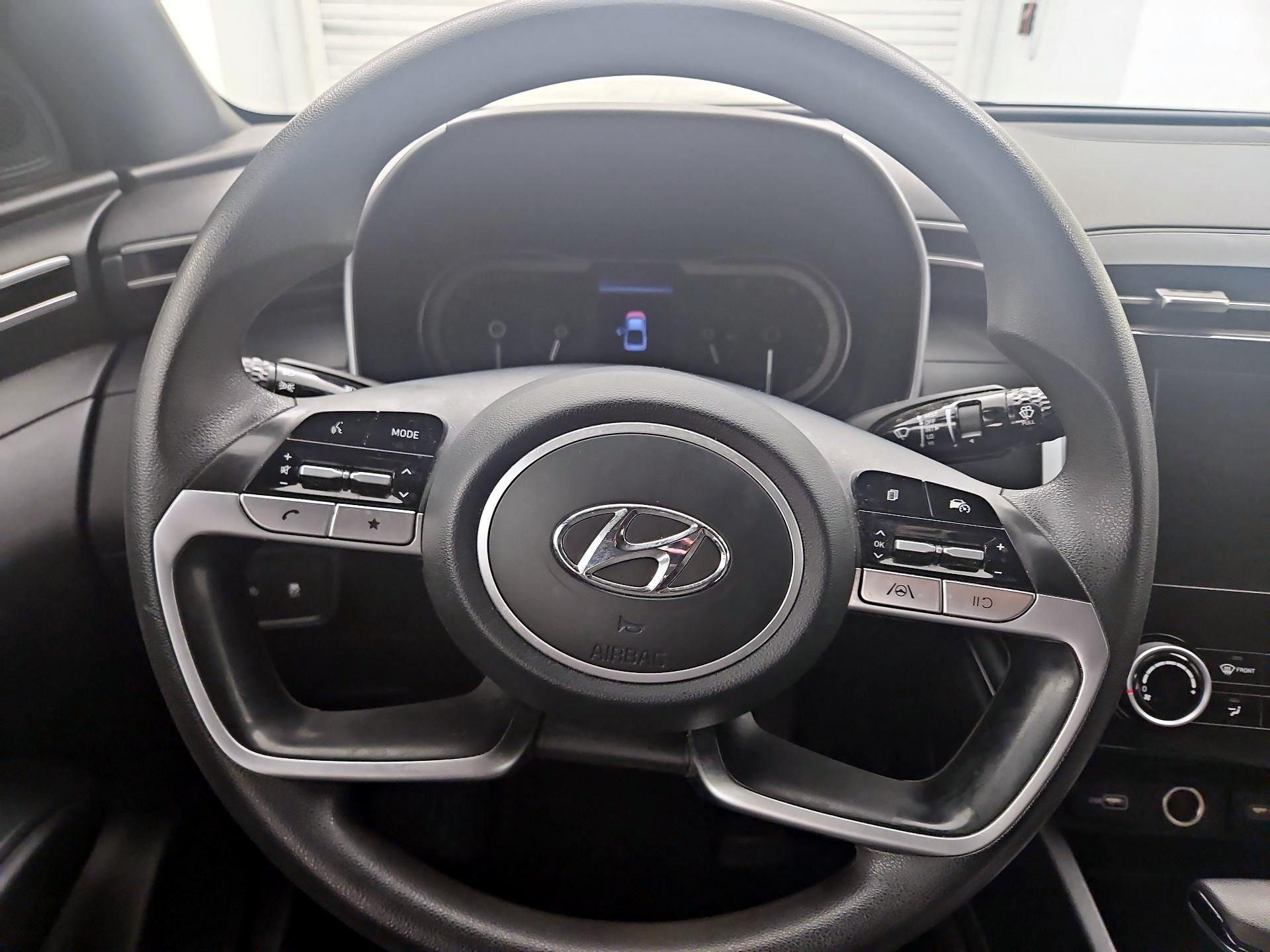 Thumbnail: 2023 Hyundai Santa Cruz - 10
