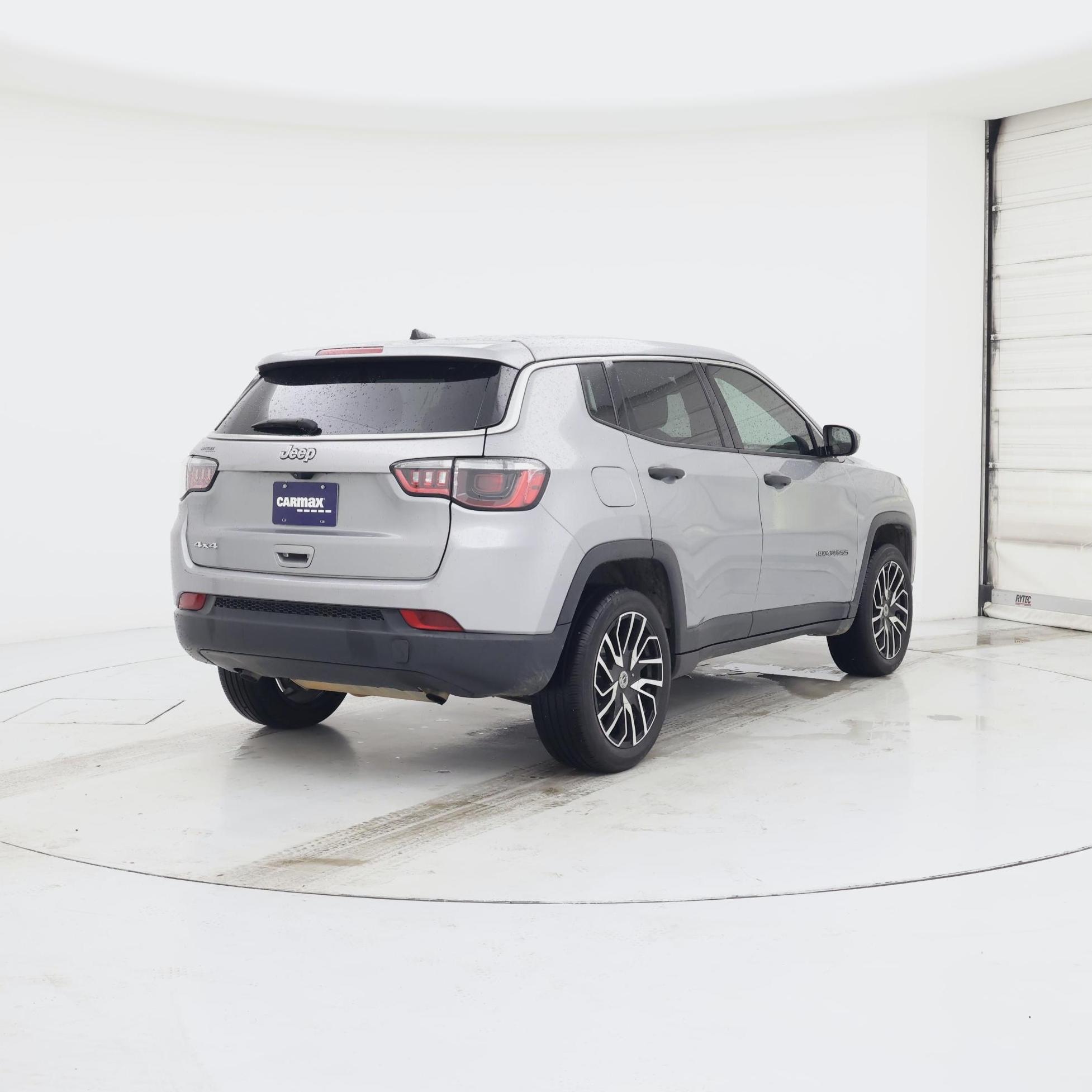 Thumbnail: 2024 Jeep Compass - 8