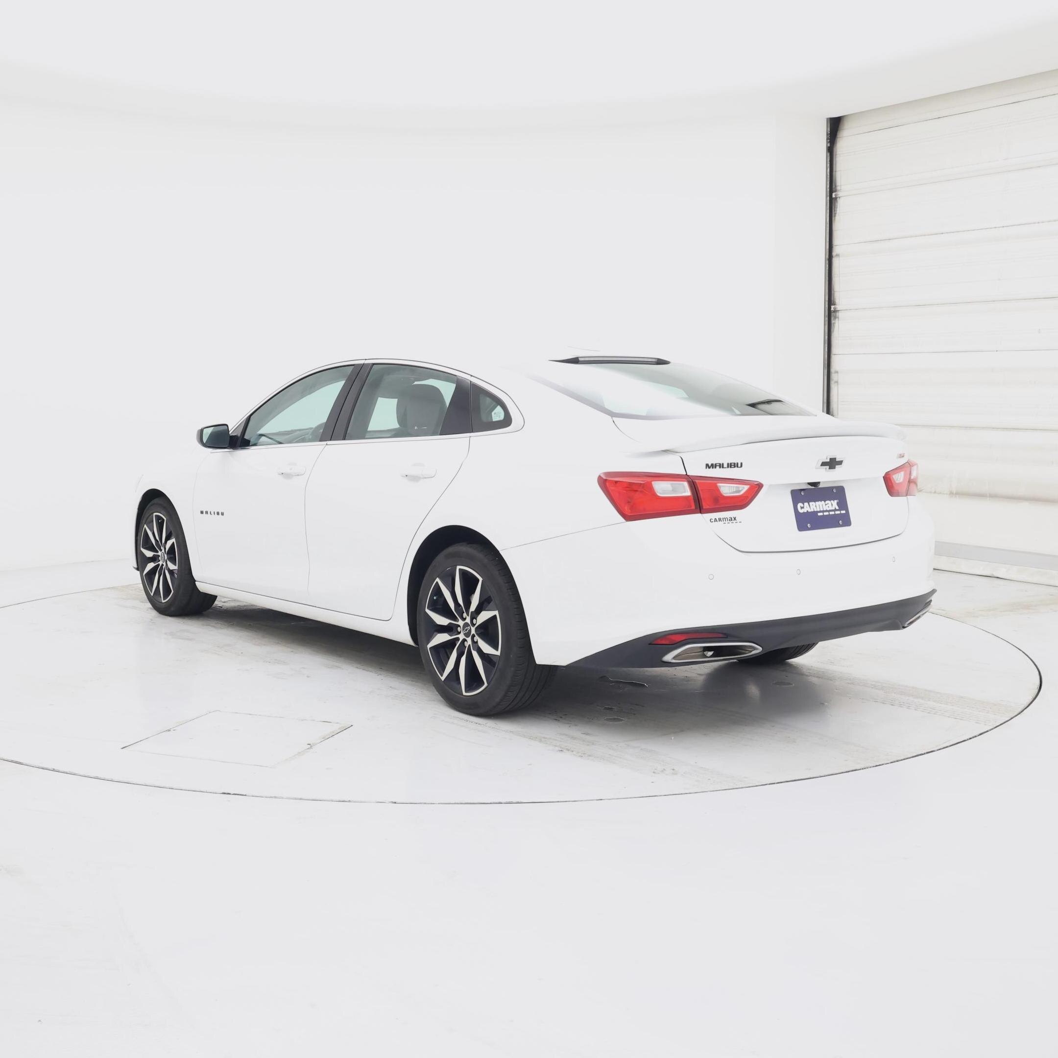 Thumbnail: 2024 Chevrolet Malibu - 2