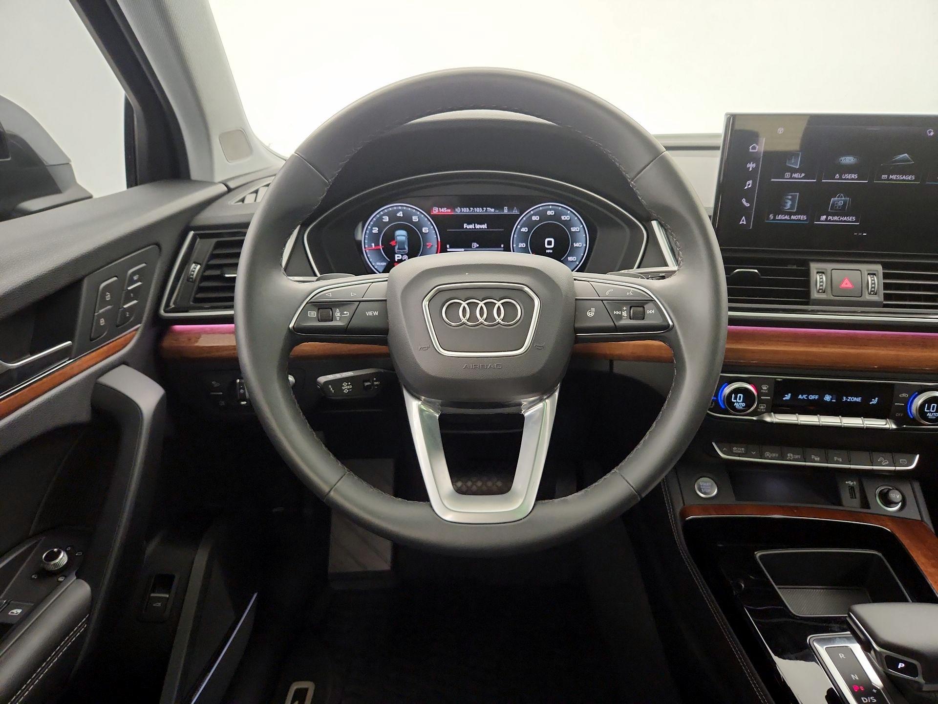 Thumbnail: 2023 Audi Q5 - 10