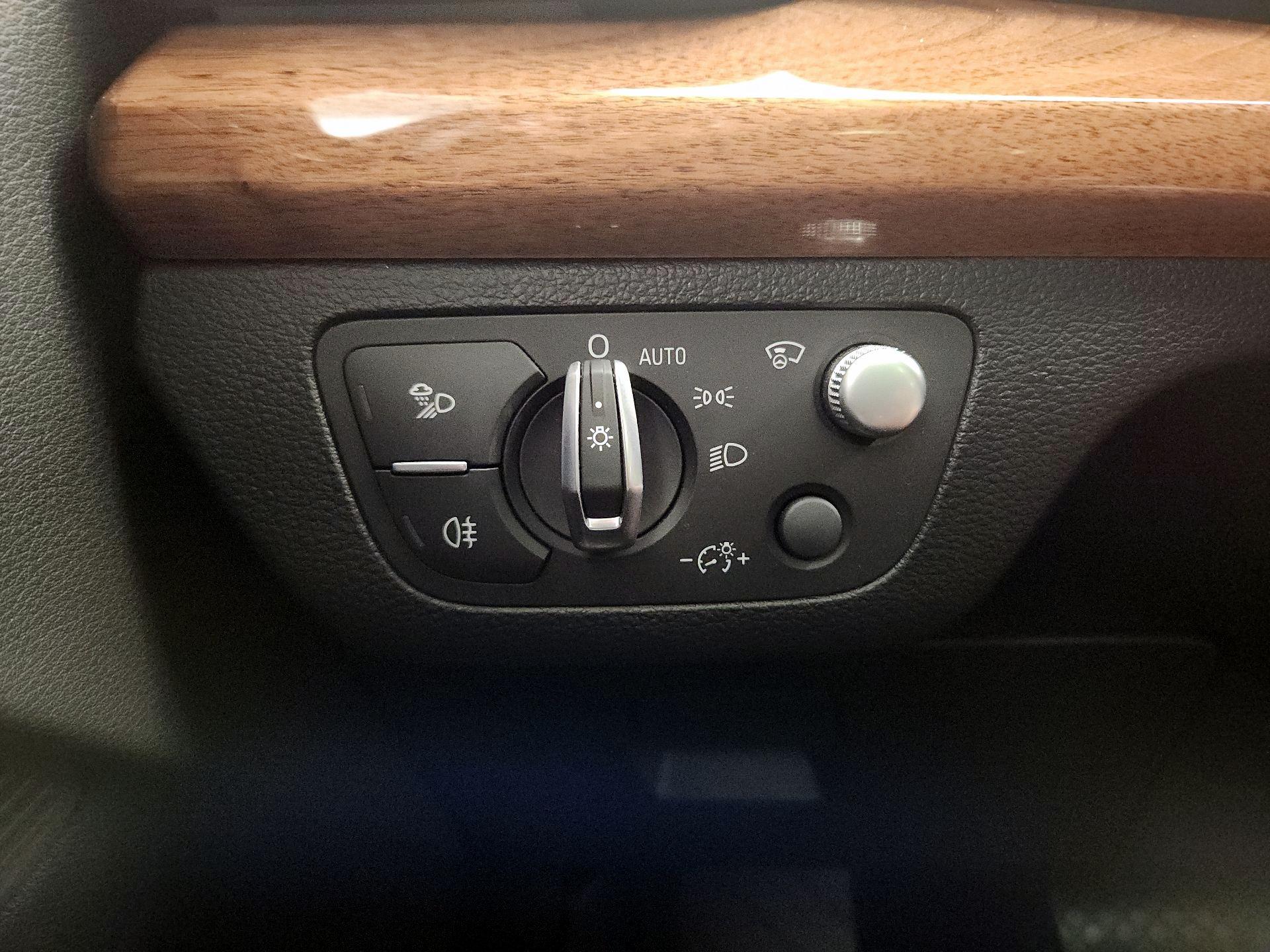 Thumbnail: 2023 Audi Q5 - 13