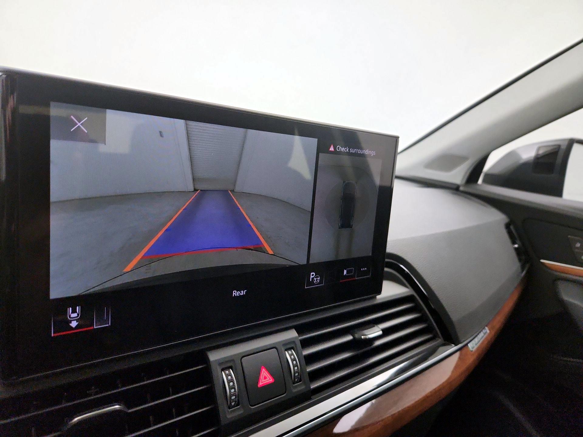 Thumbnail: 2023 Audi Q5 - 15