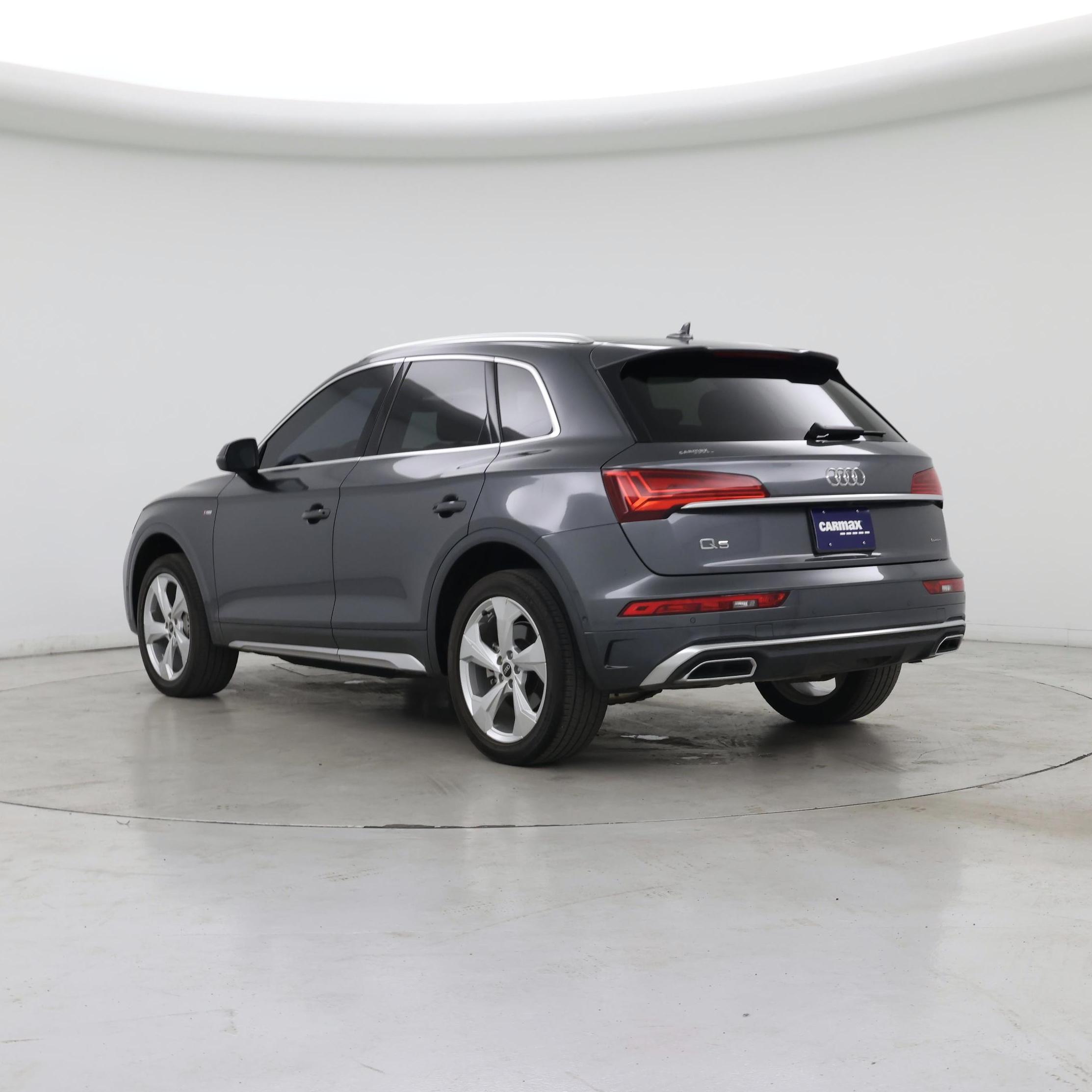Thumbnail: 2023 Audi Q5 - 2