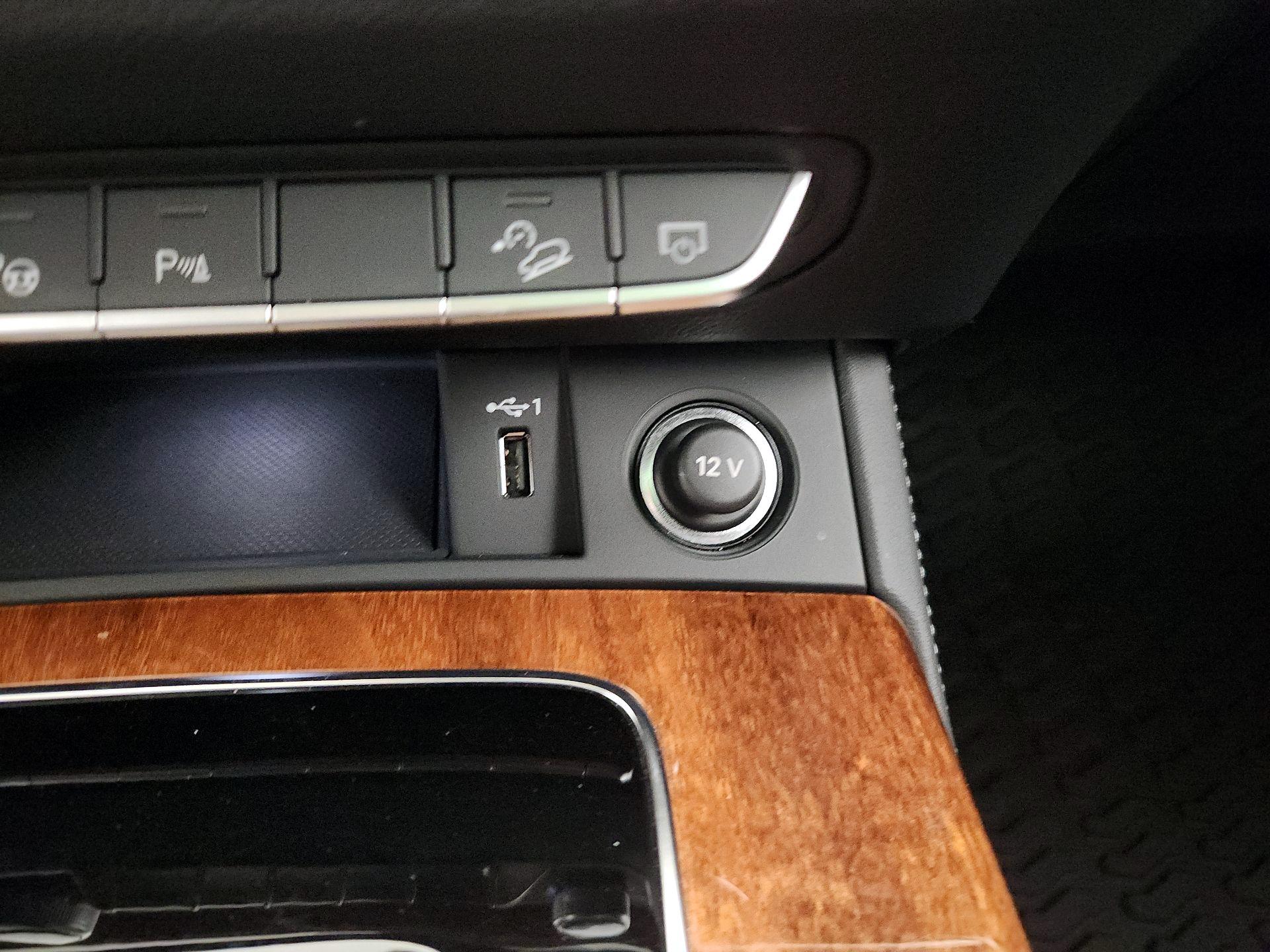 Thumbnail: 2023 Audi Q5 - 19