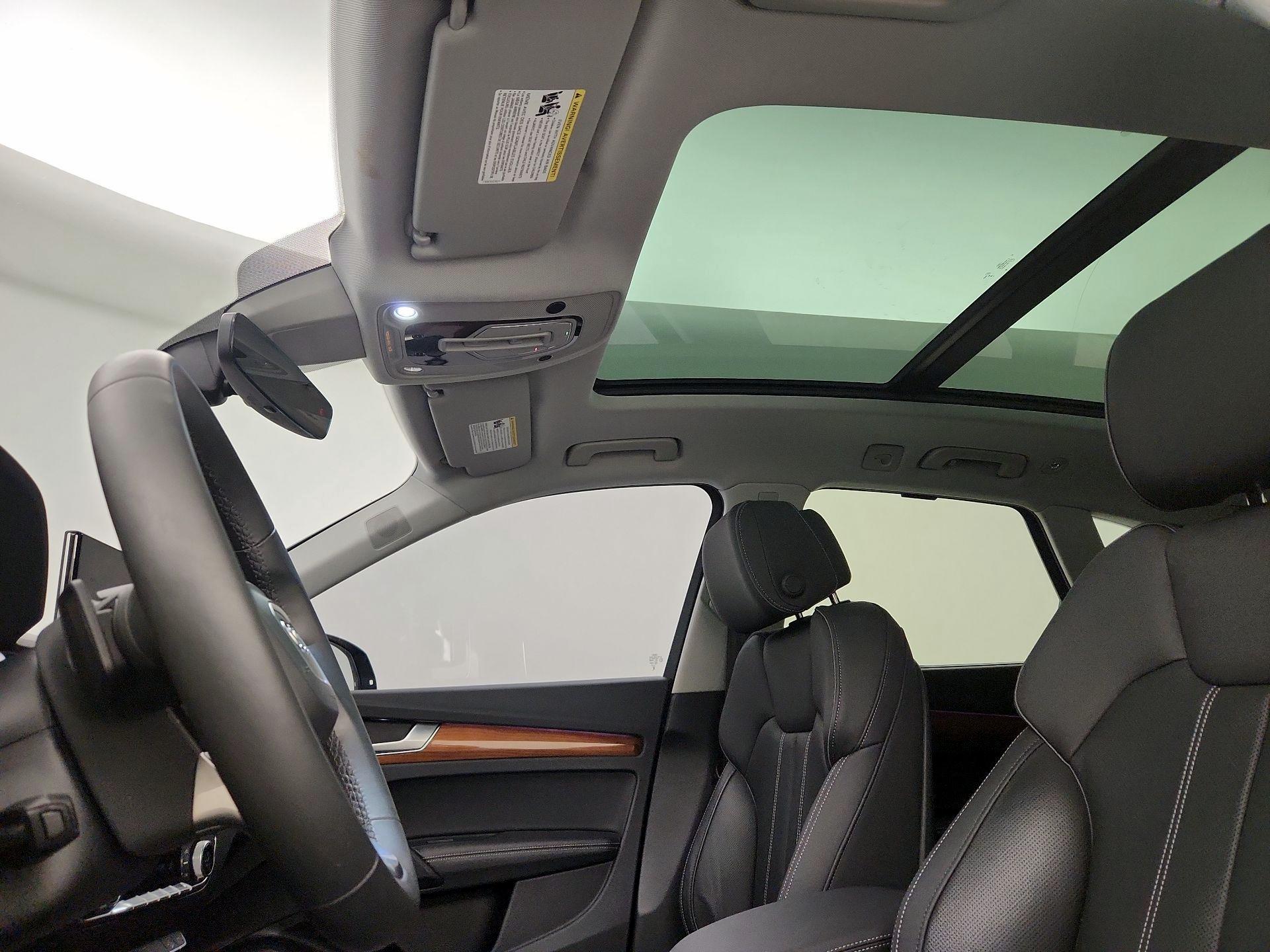 Thumbnail: 2023 Audi Q5 - 20