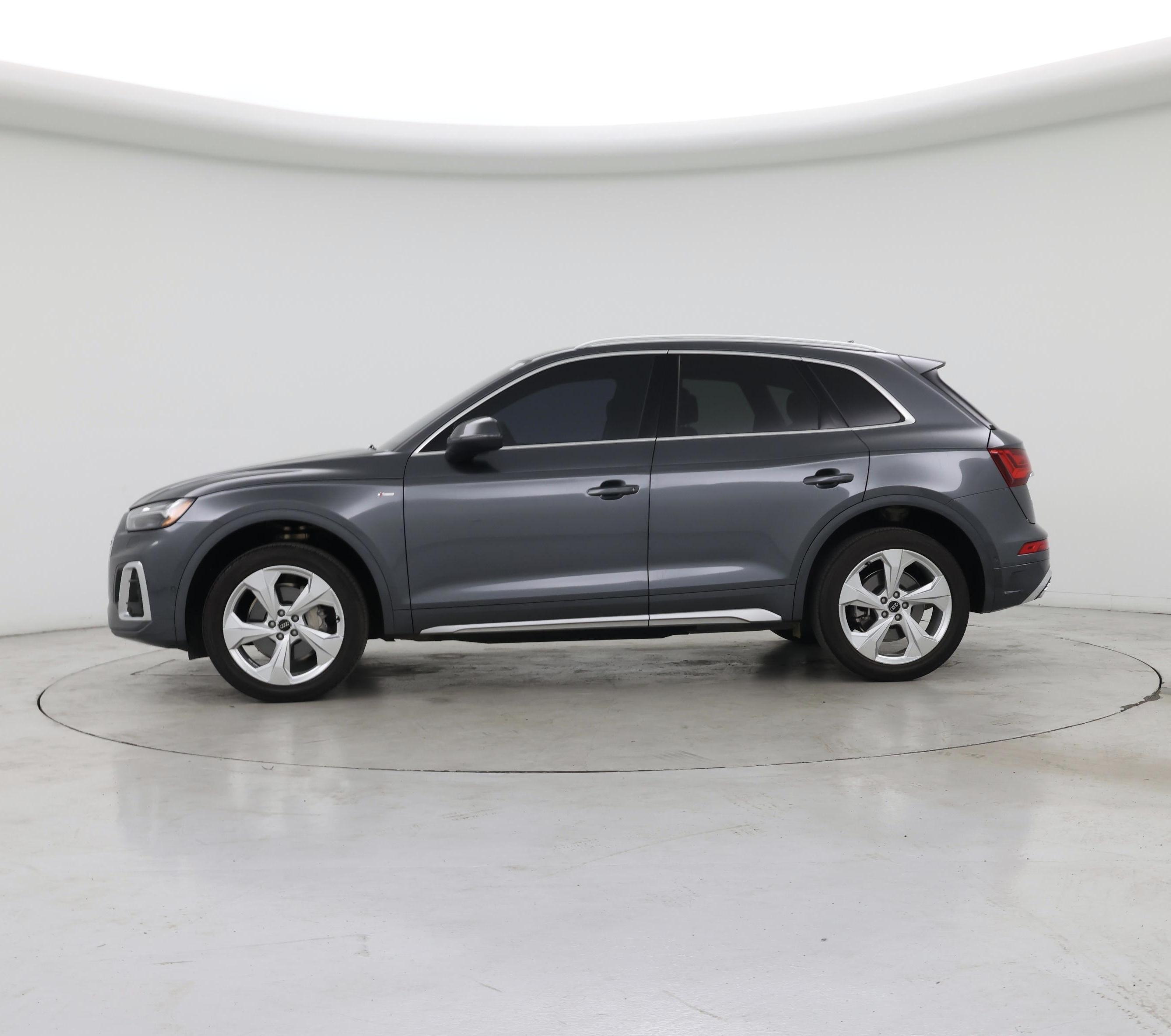 Thumbnail: 2023 Audi Q5 - 3