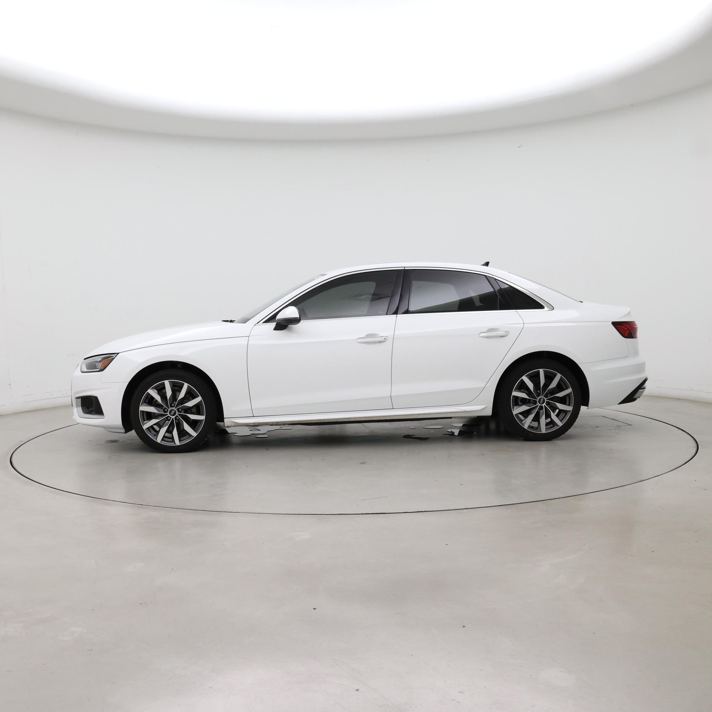 Thumbnail: 2021 Audi A4 - 3
