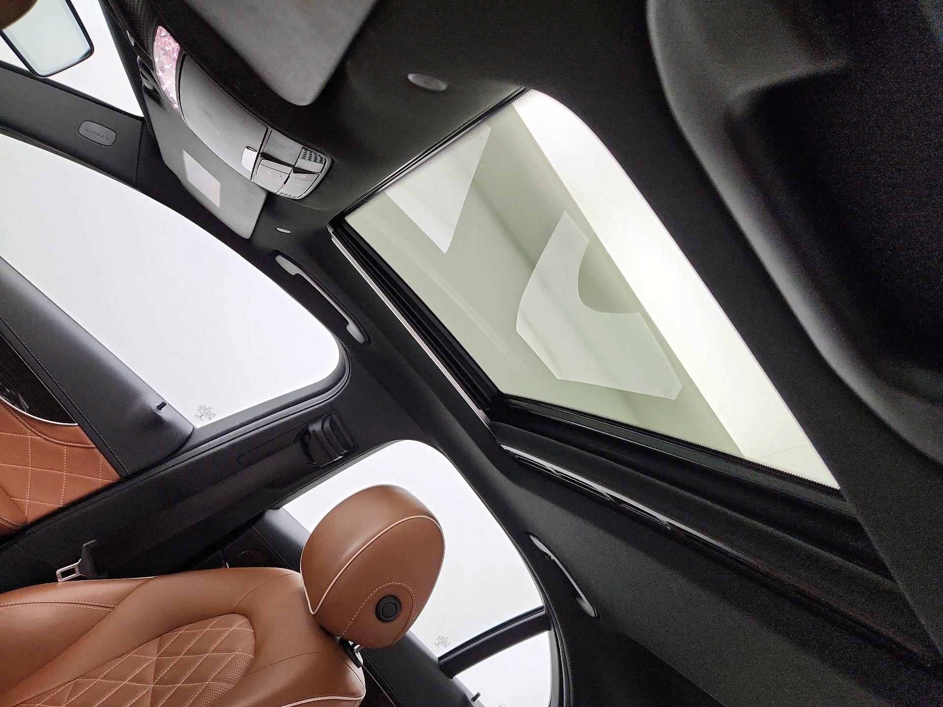 Thumbnail: 2019 Mercedes-Benz C-Class - 20