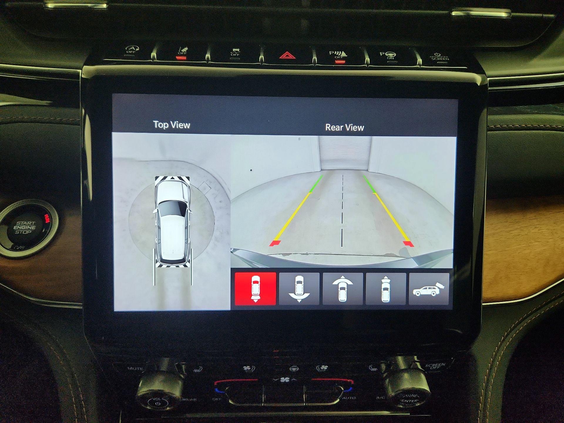 Thumbnail: 2024 Jeep Grand Cherokee - 15