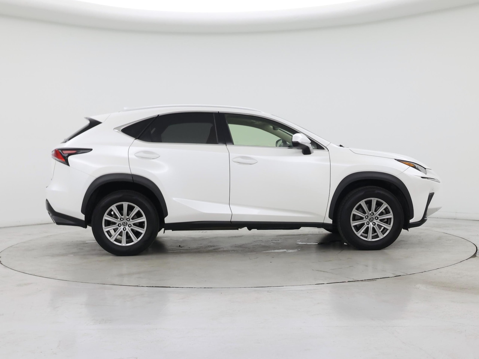 2020 Lexus NX 300 - Photo 8