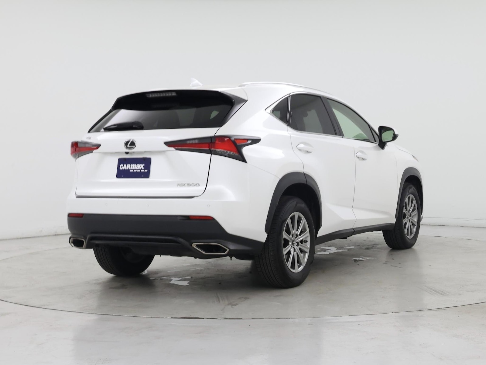 2020 Lexus NX 300 - Photo 9