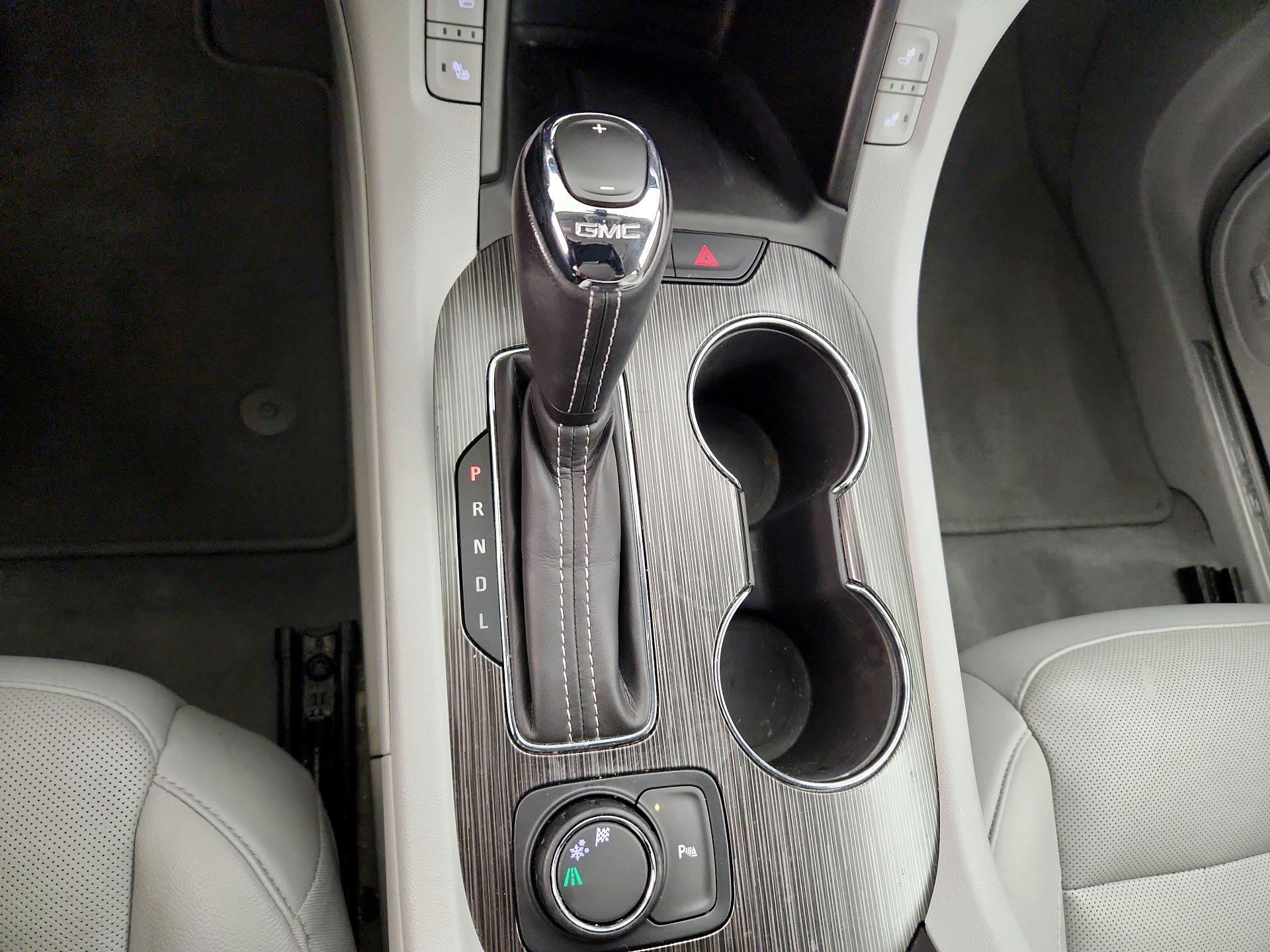 Thumbnail: 2019 GMC Acadia - 18