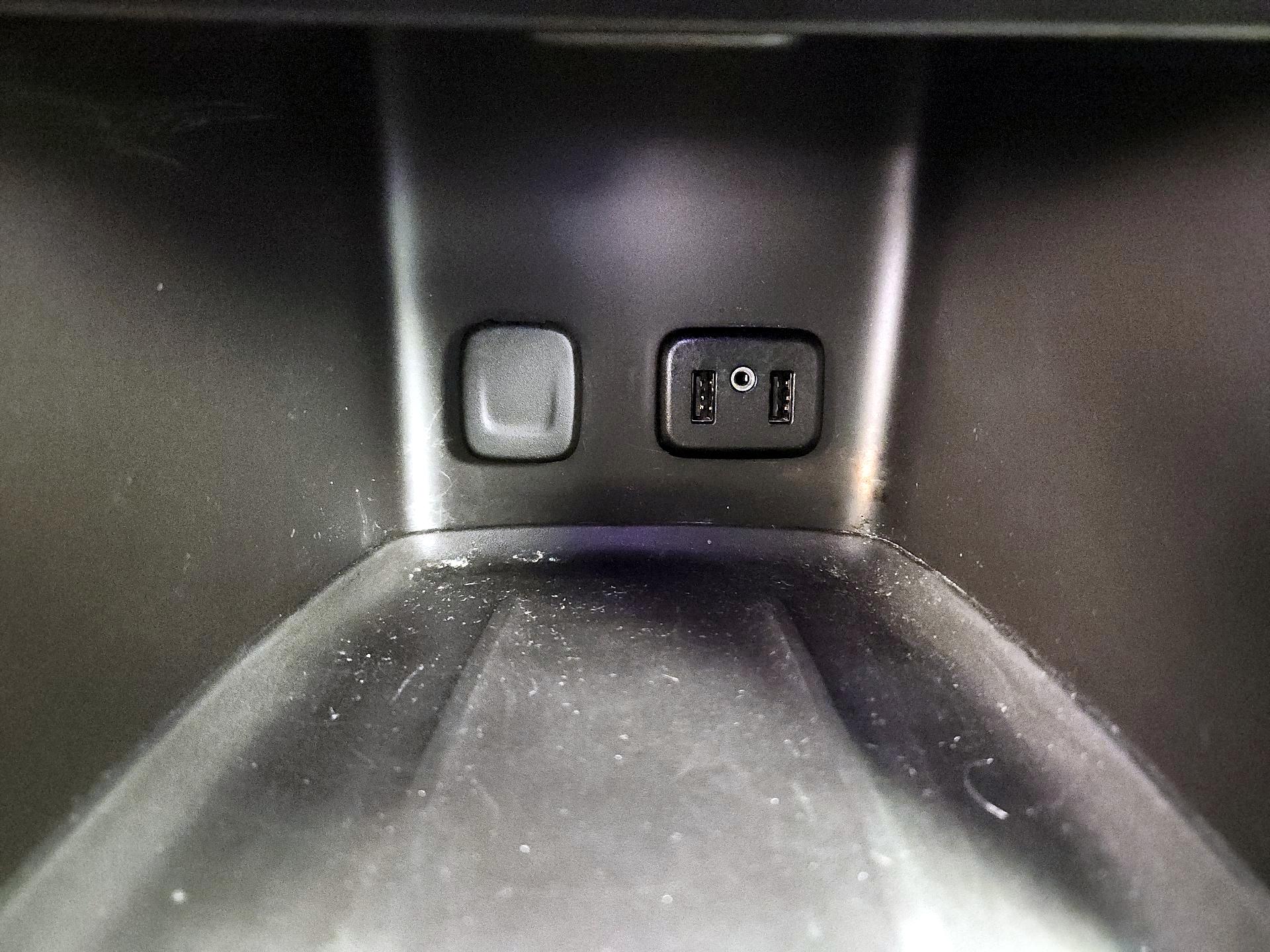 Thumbnail: 2019 GMC Acadia - 19