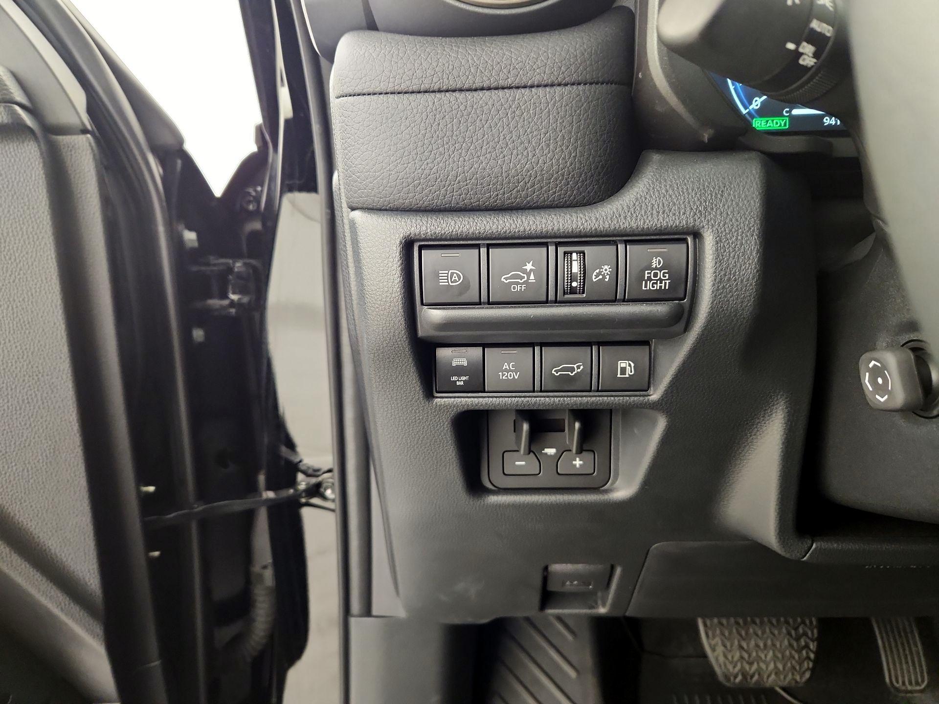 Thumbnail: 2025 Toyota Land Cruiser - 13