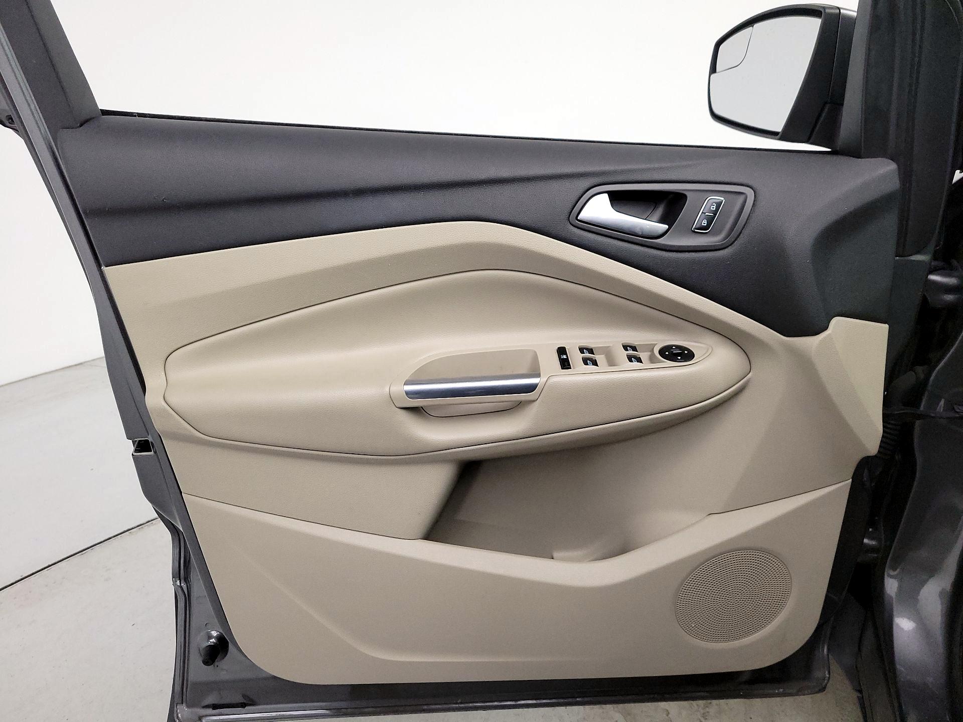 Thumbnail: 2014 Ford Escape - 12