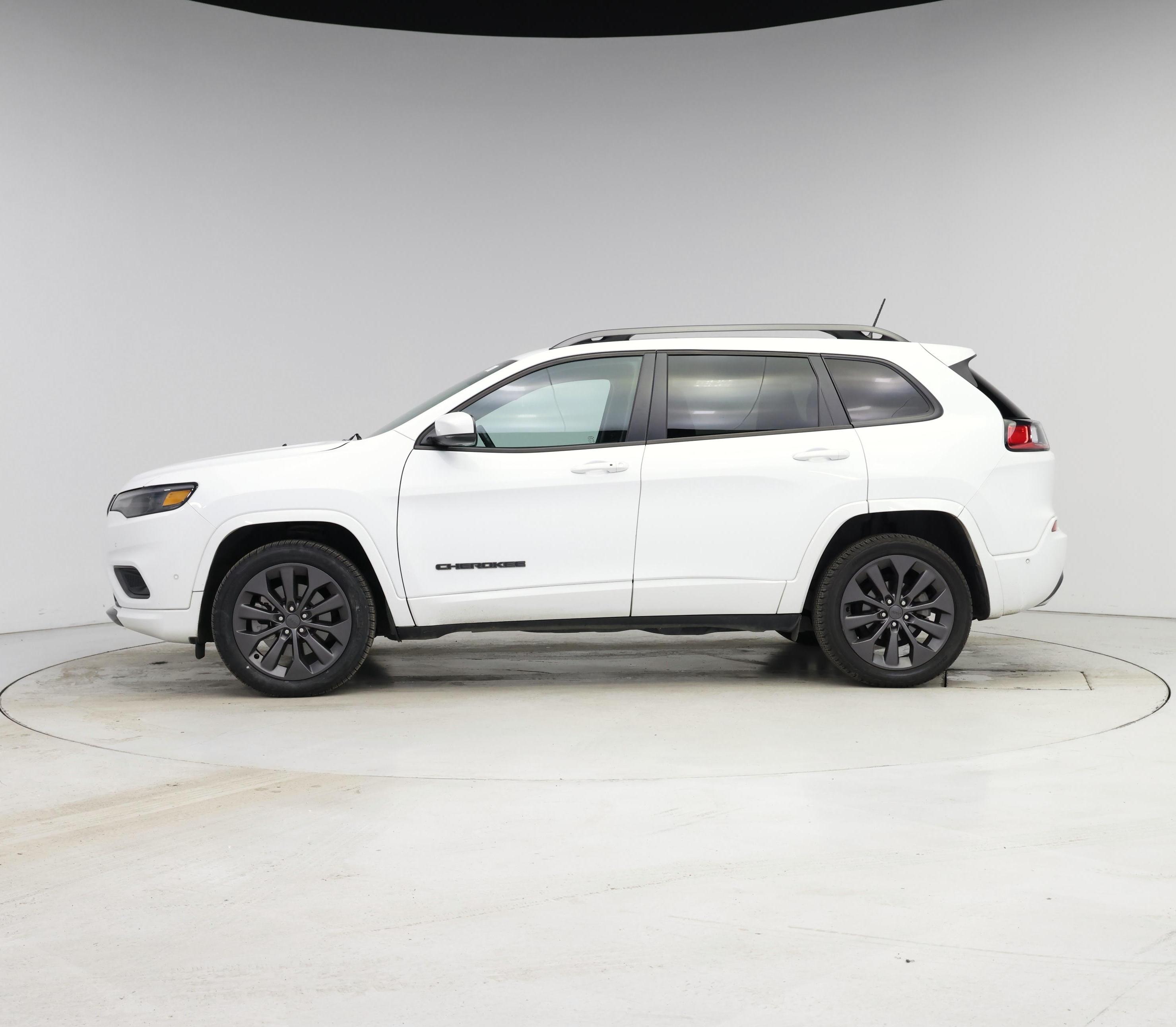 Thumbnail: 2021 Jeep Cherokee - 3
