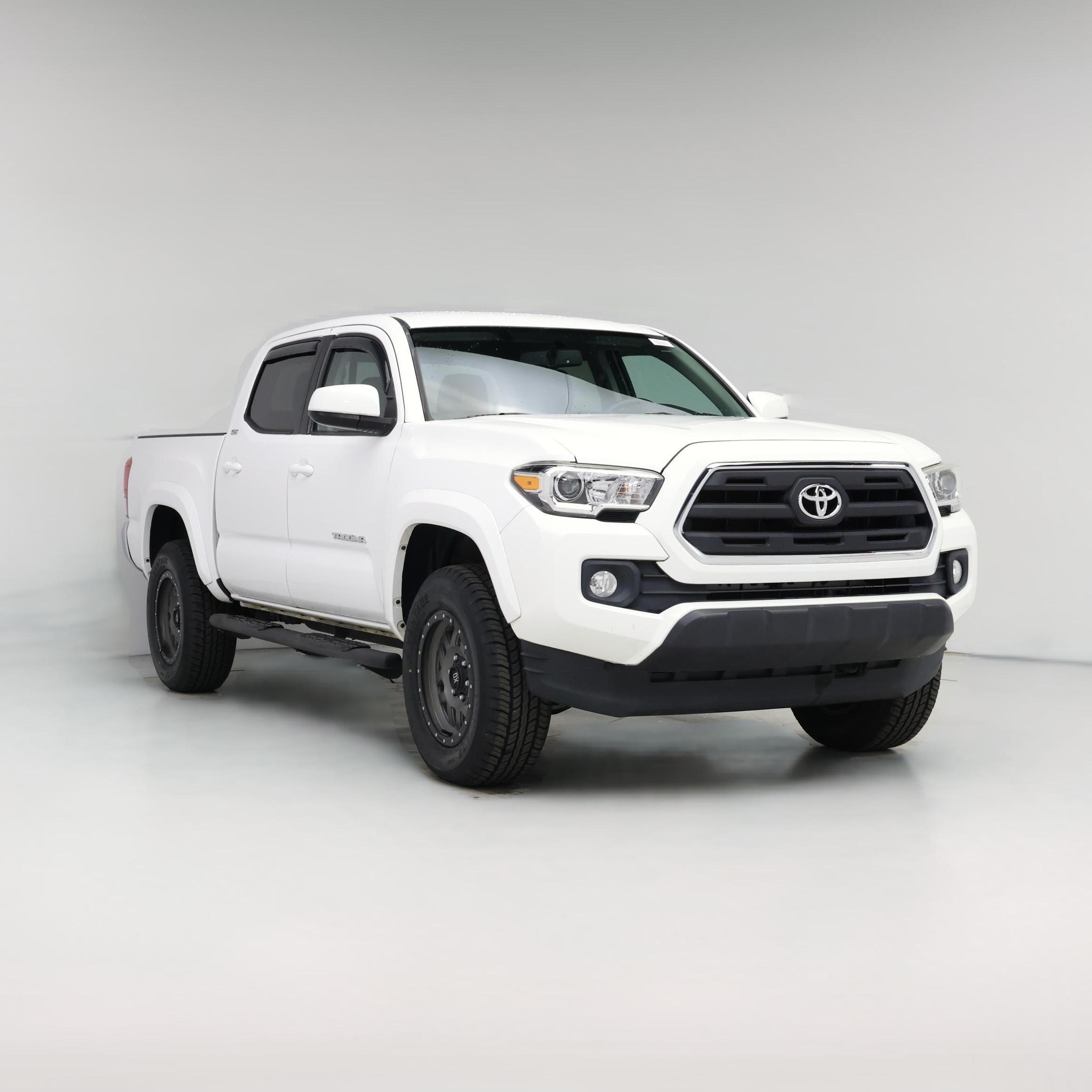 Thumbnail: 2017 Toyota Tacoma - 1