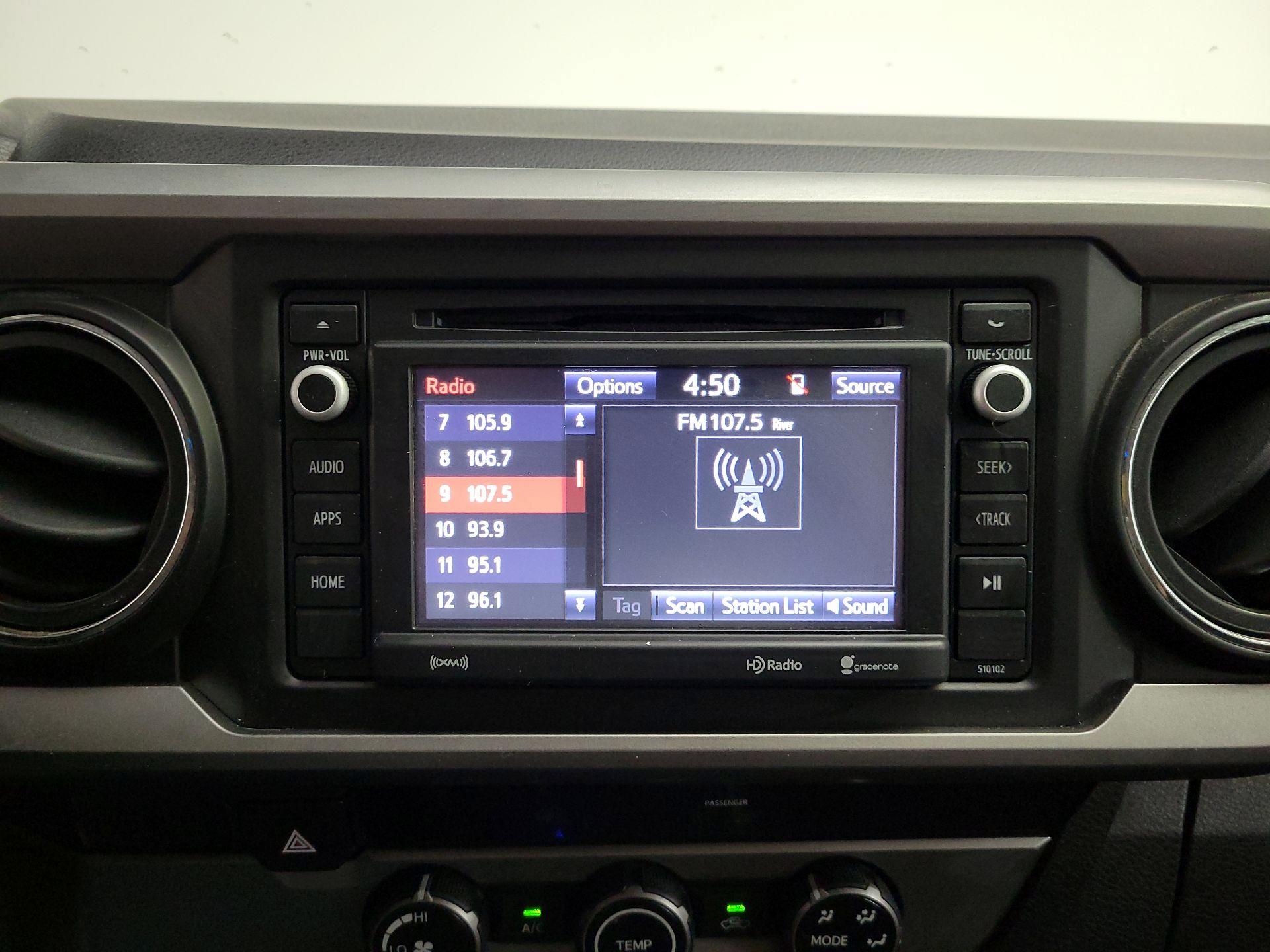 Thumbnail: 2017 Toyota Tacoma - 15