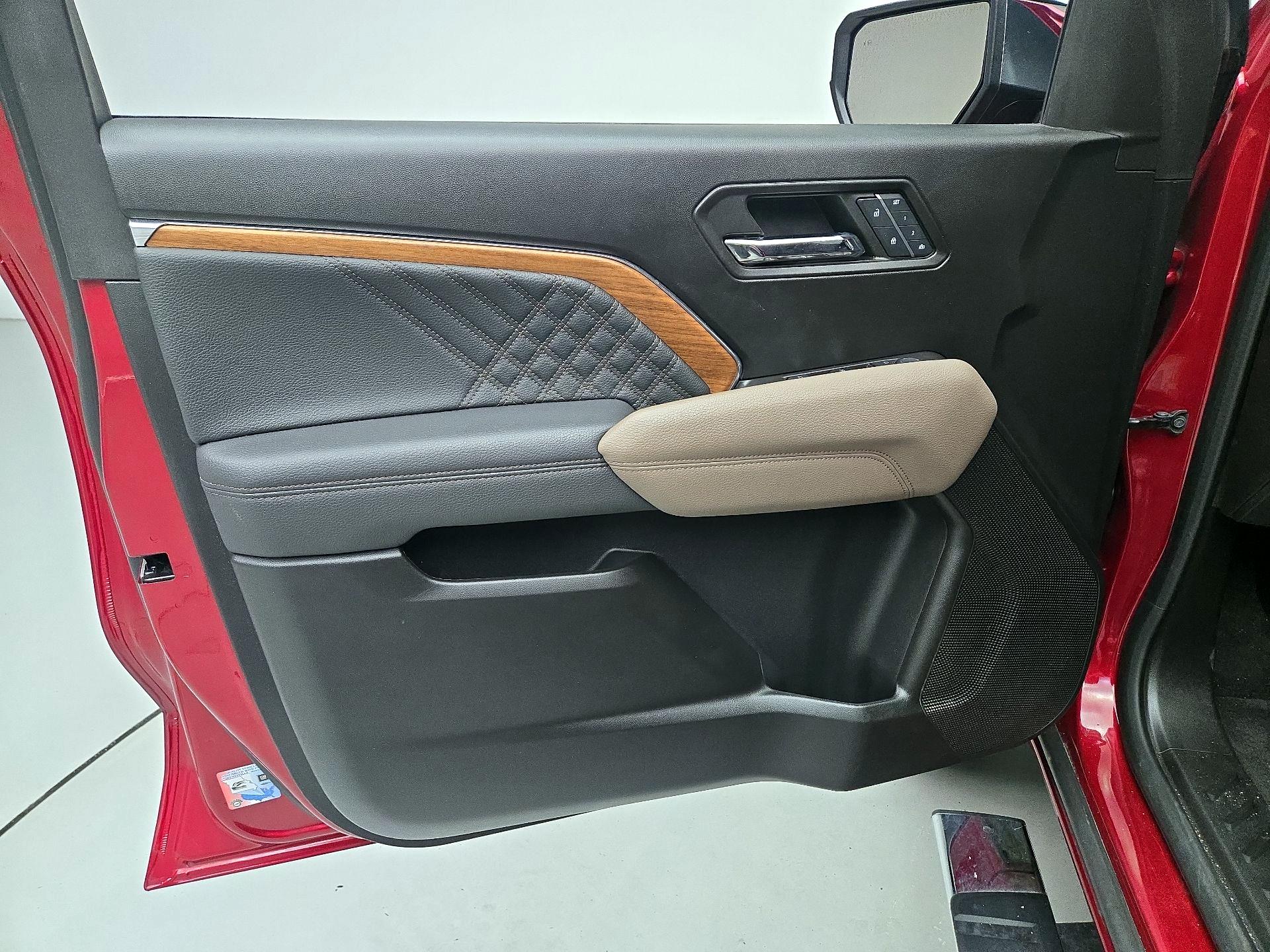 Thumbnail: 2024 GMC Canyon - 12