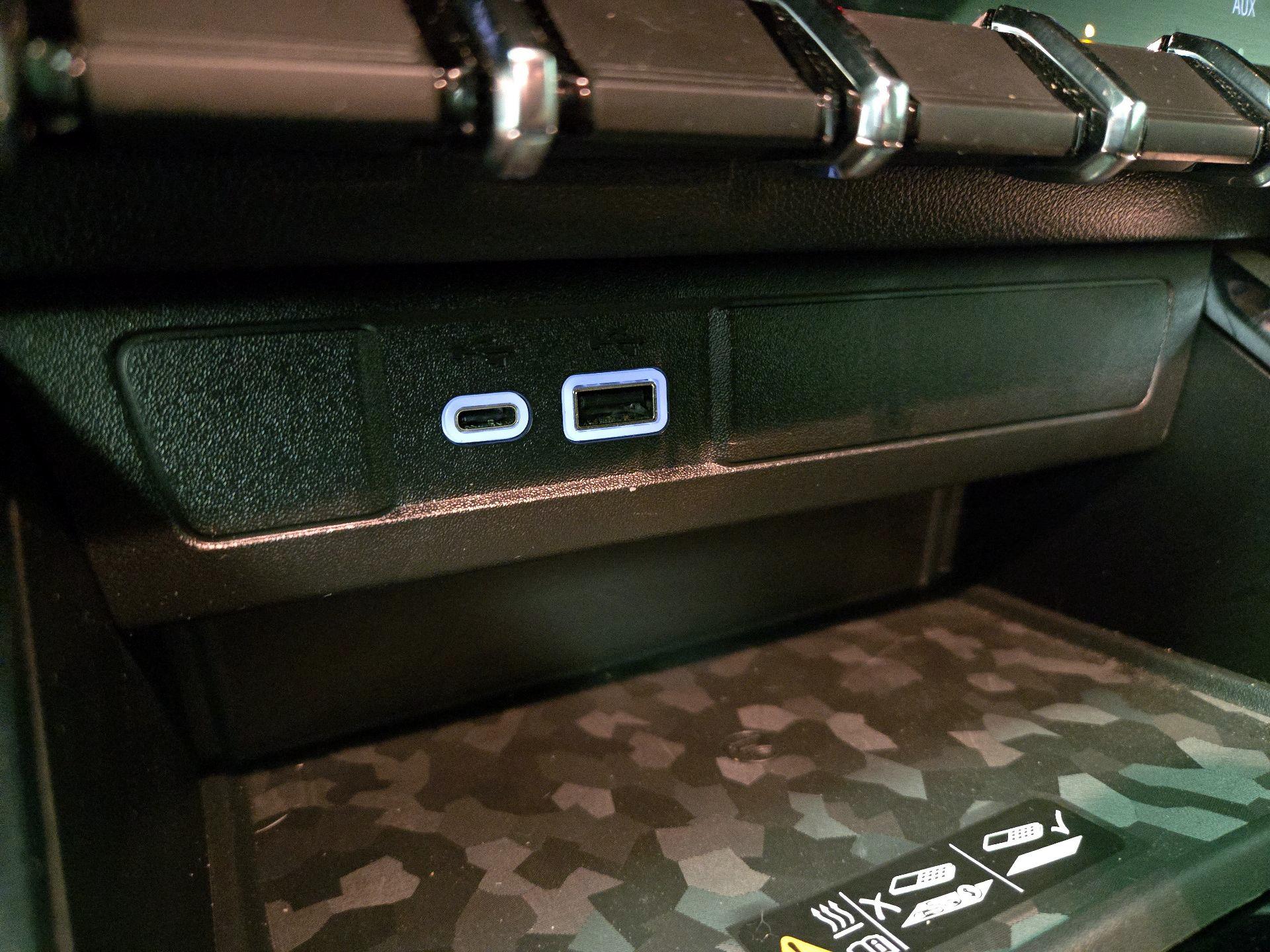 Thumbnail: 2024 GMC Canyon - 18