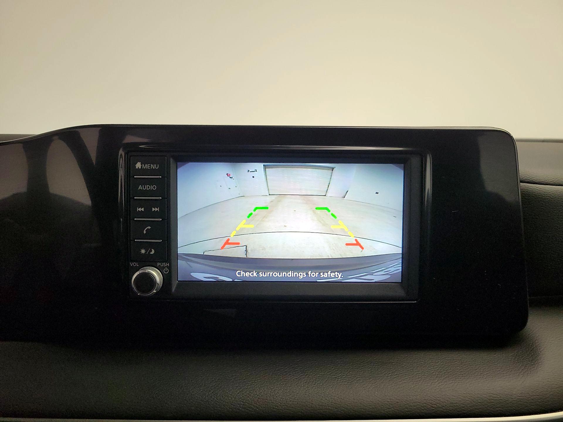 Thumbnail: 2025 Nissan Kicks - 14