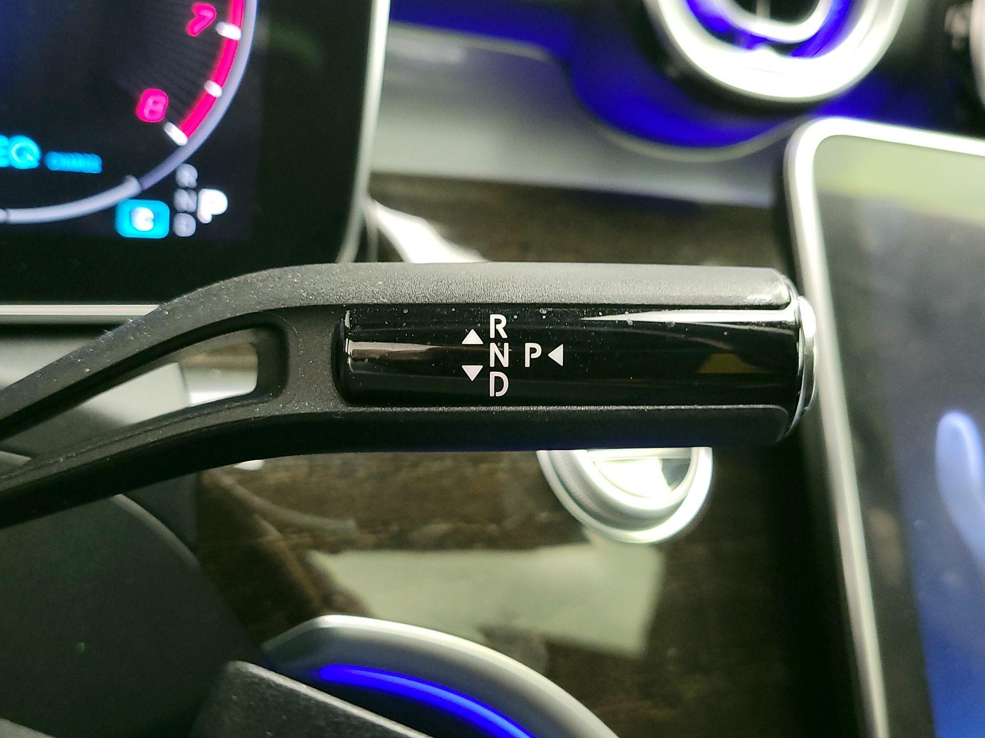 Thumbnail: 2022 Mercedes-Benz C-Class - 17