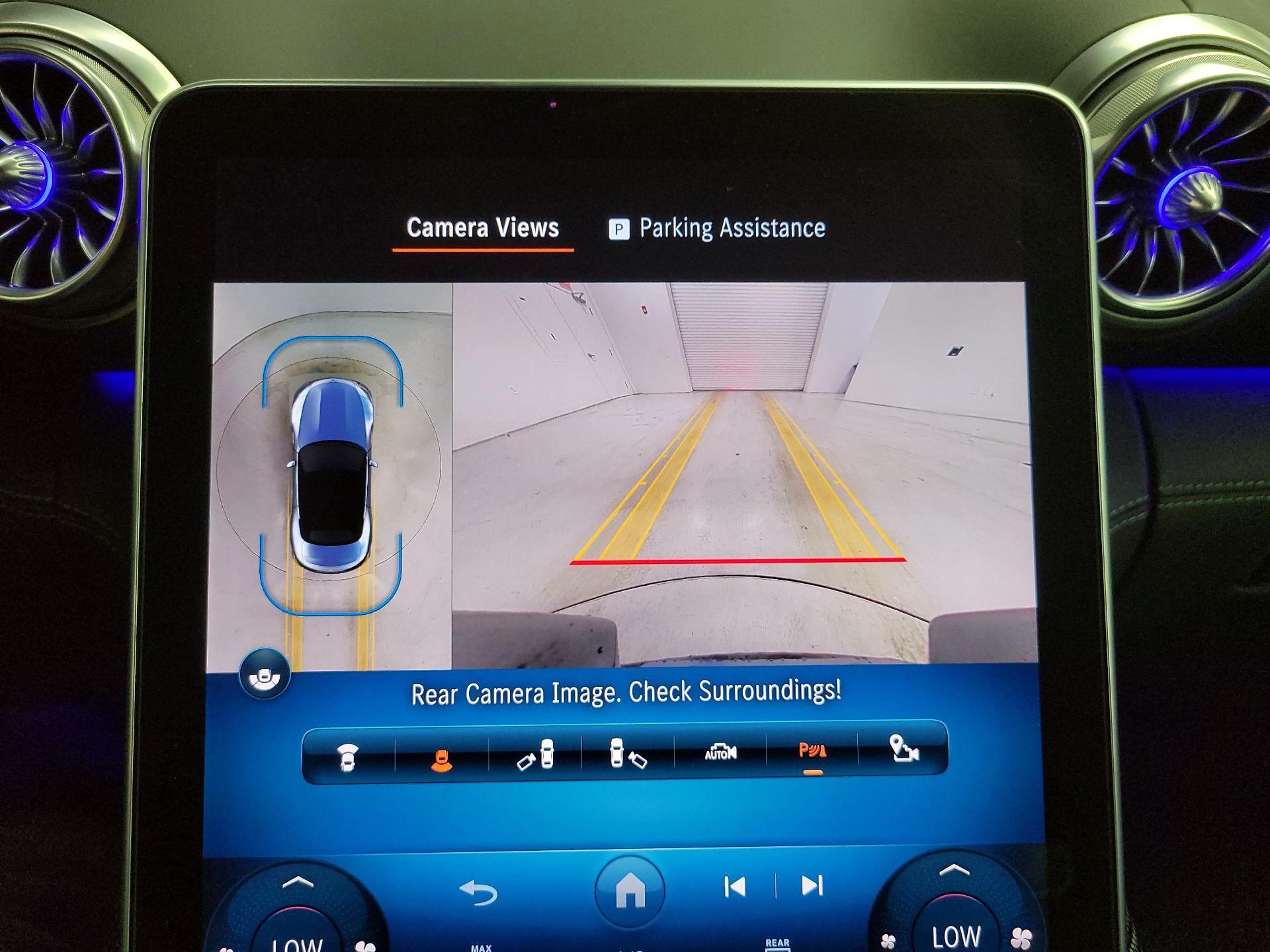 Thumbnail: 2023 Mercedes-Benz SL-Class - 15