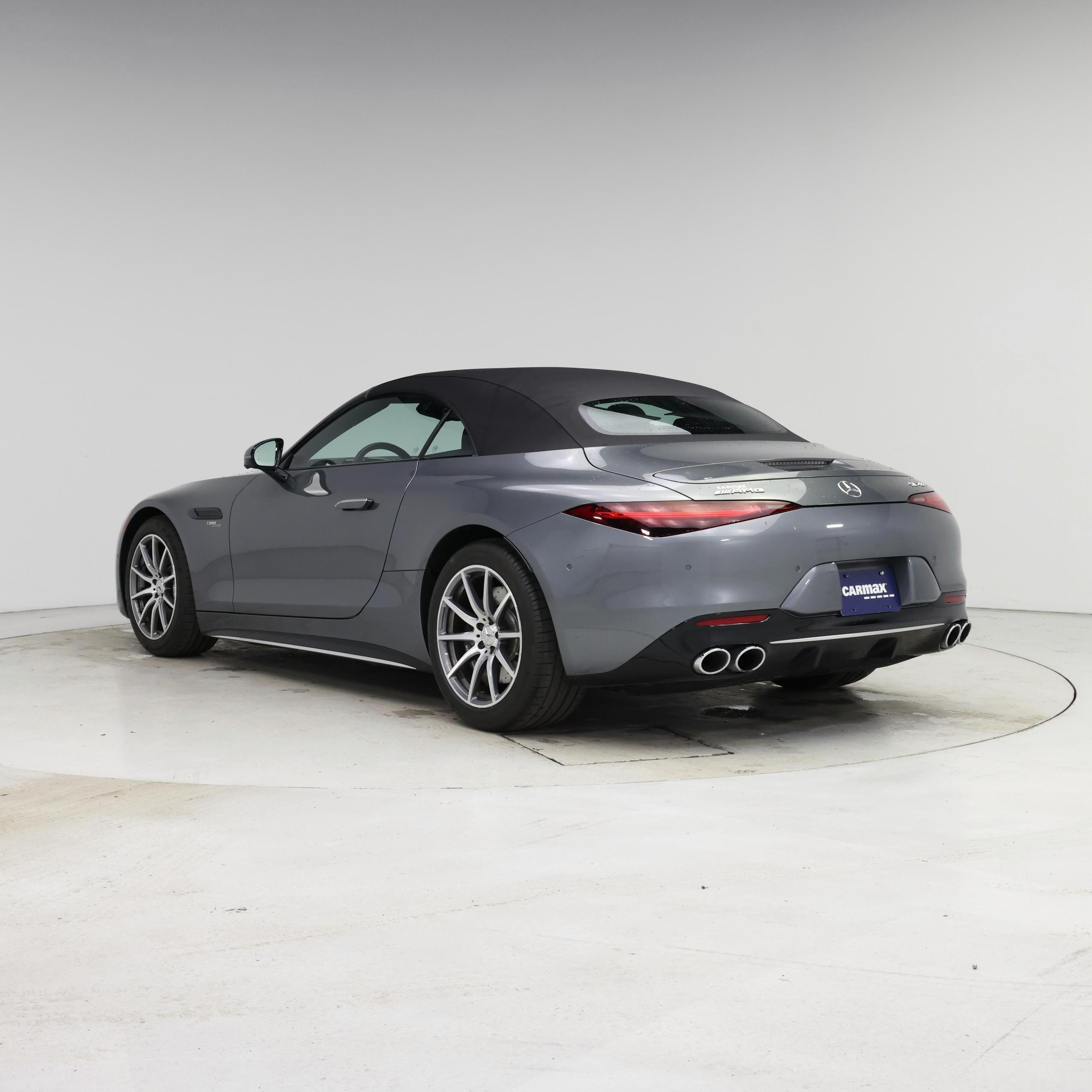 Thumbnail: 2023 Mercedes-Benz SL-Class - 2