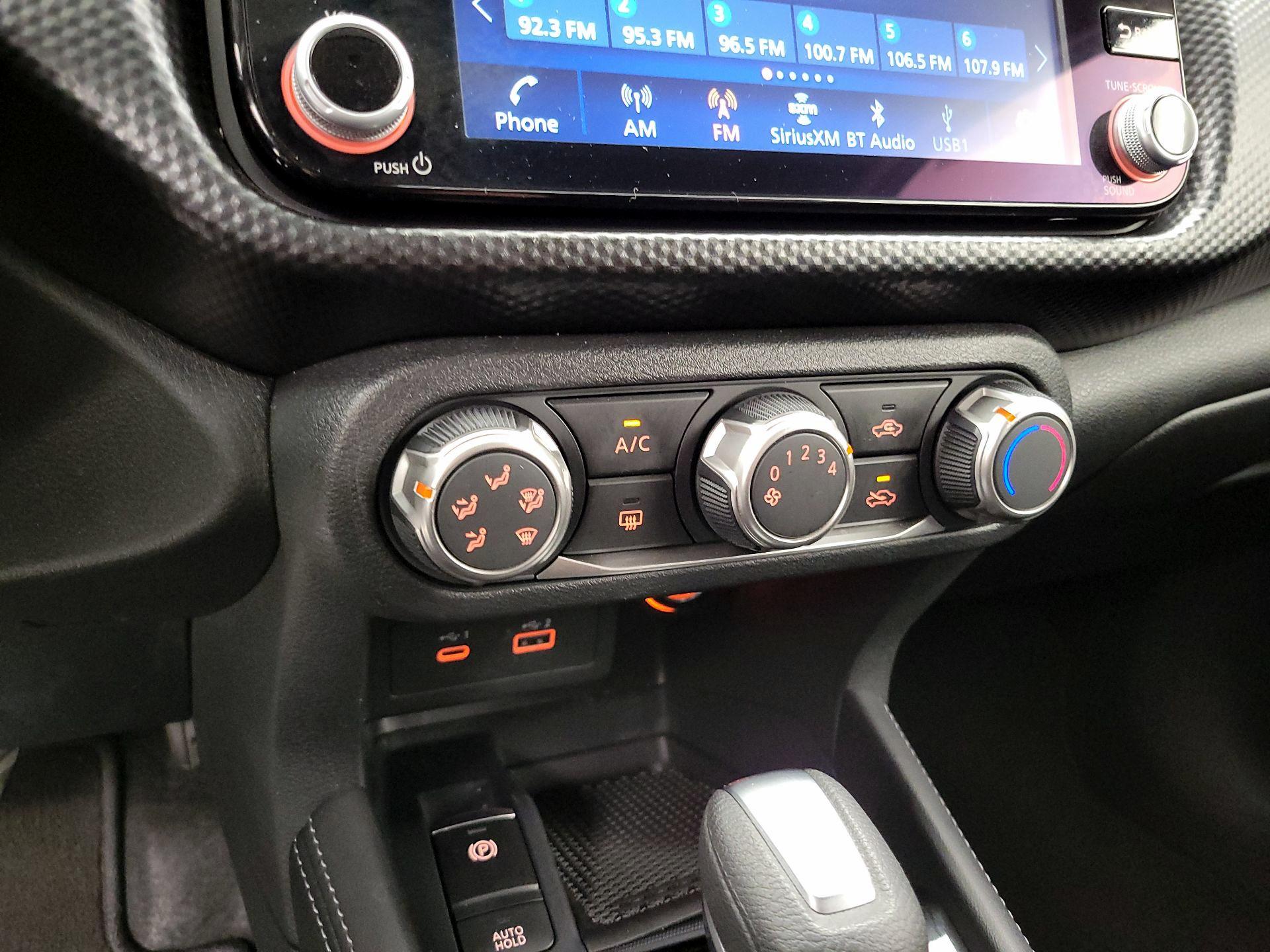 Thumbnail: 2024 Nissan Kicks - 15