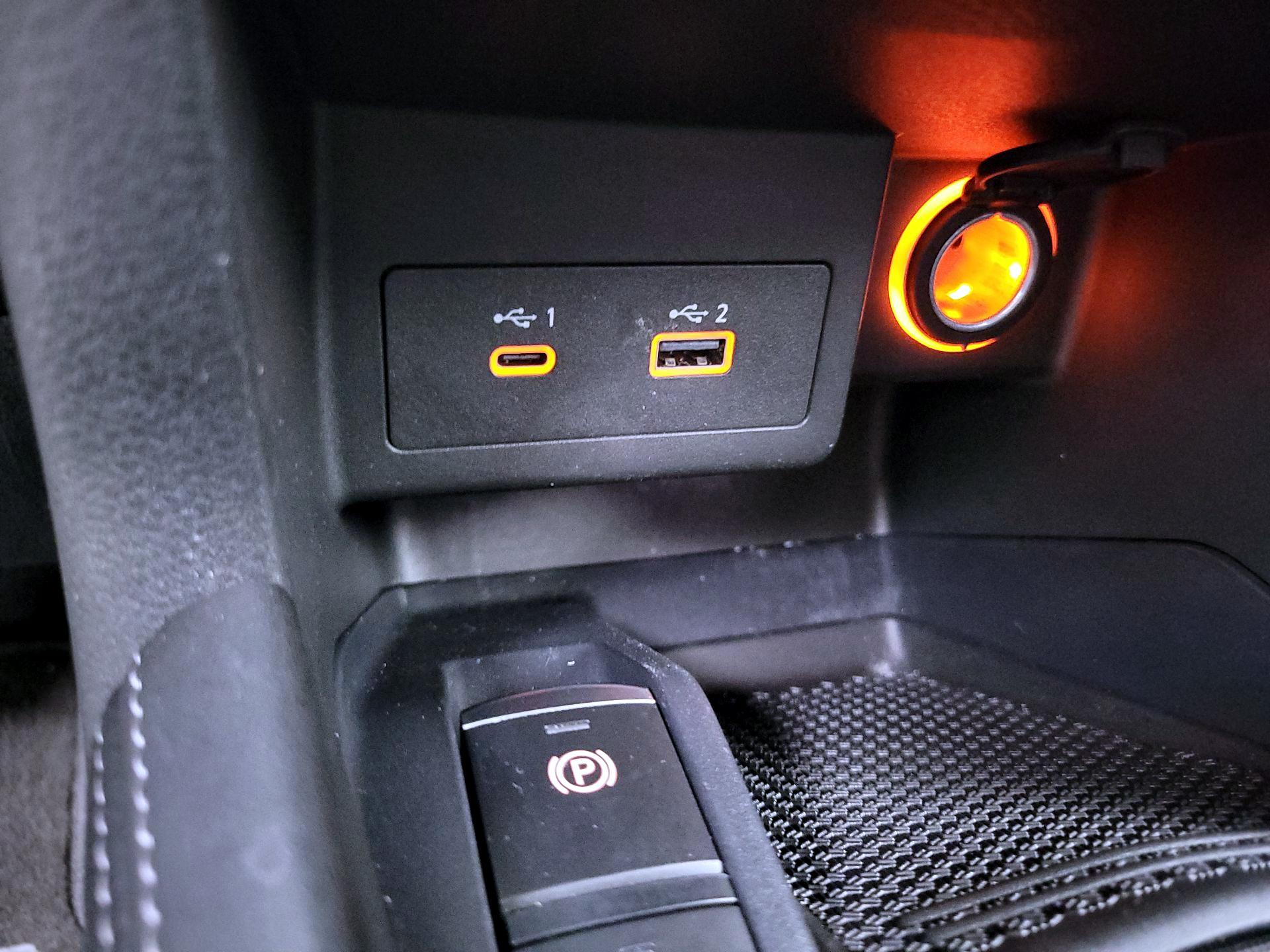 Thumbnail: 2024 Nissan Kicks - 17