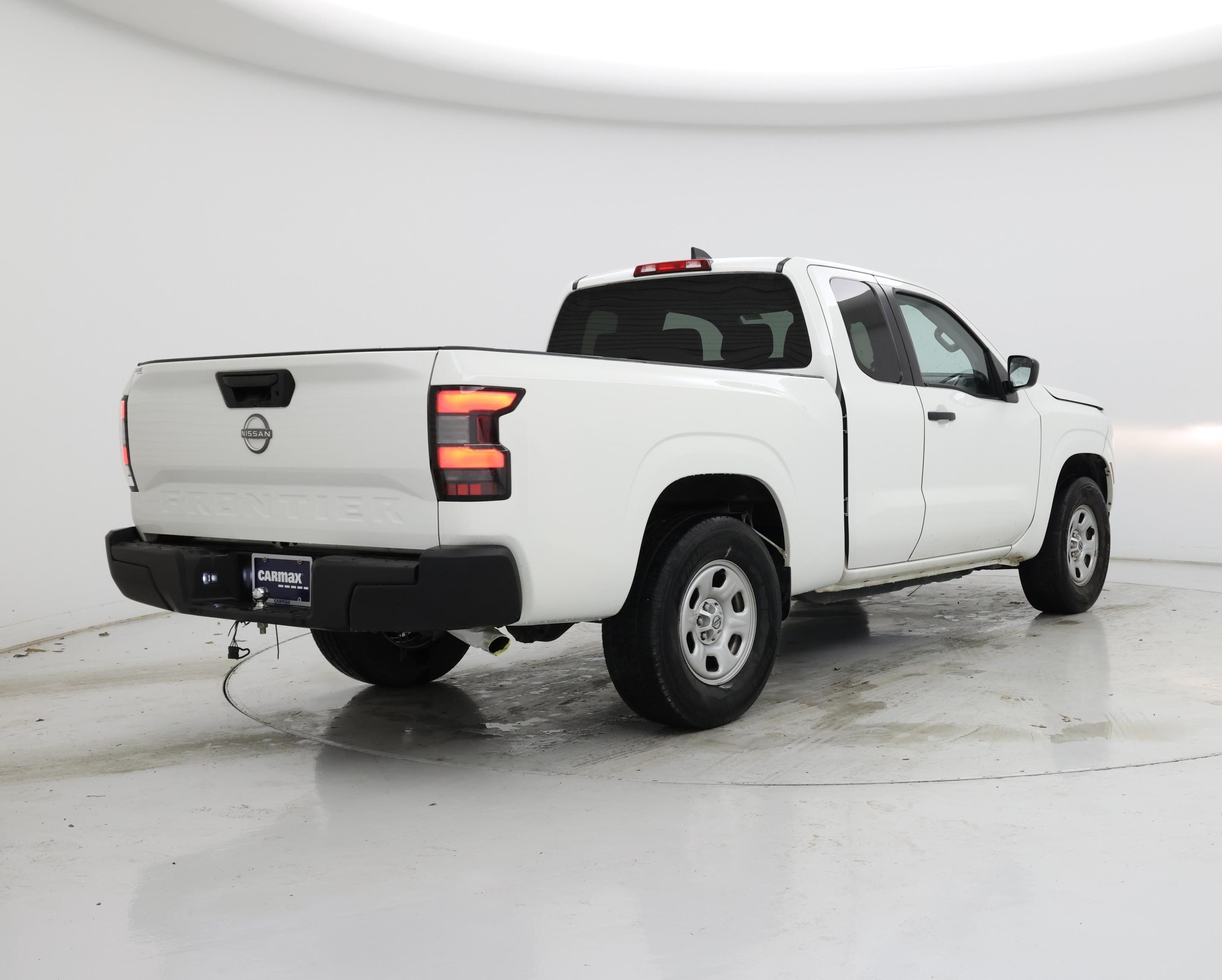 Thumbnail: 2022 Nissan Frontier - 8