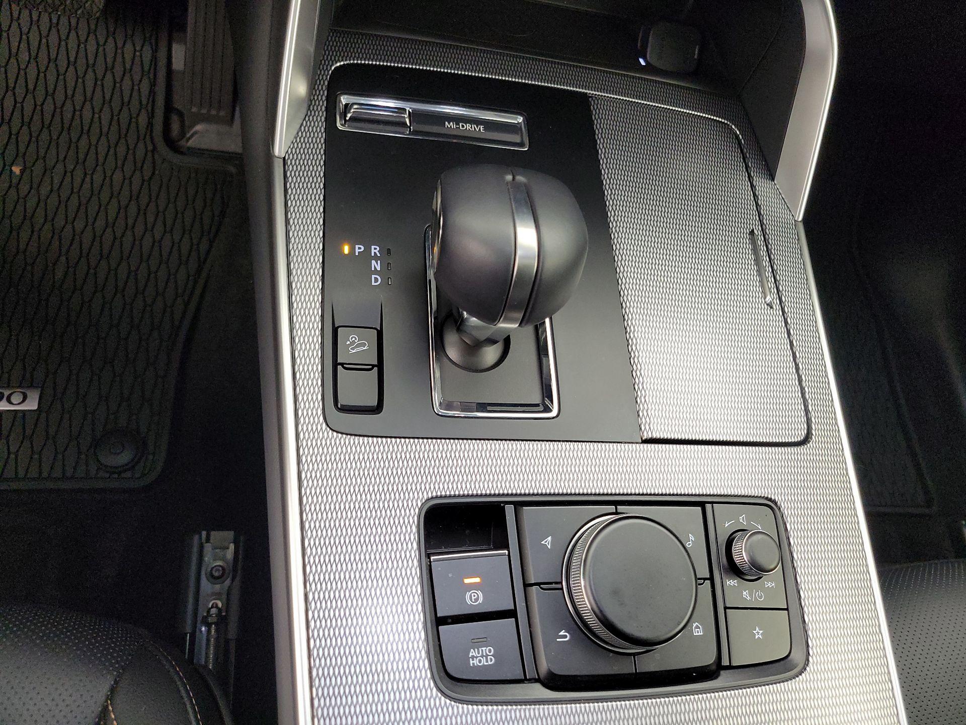 Thumbnail: 2025 Mazda CX-90 - 17