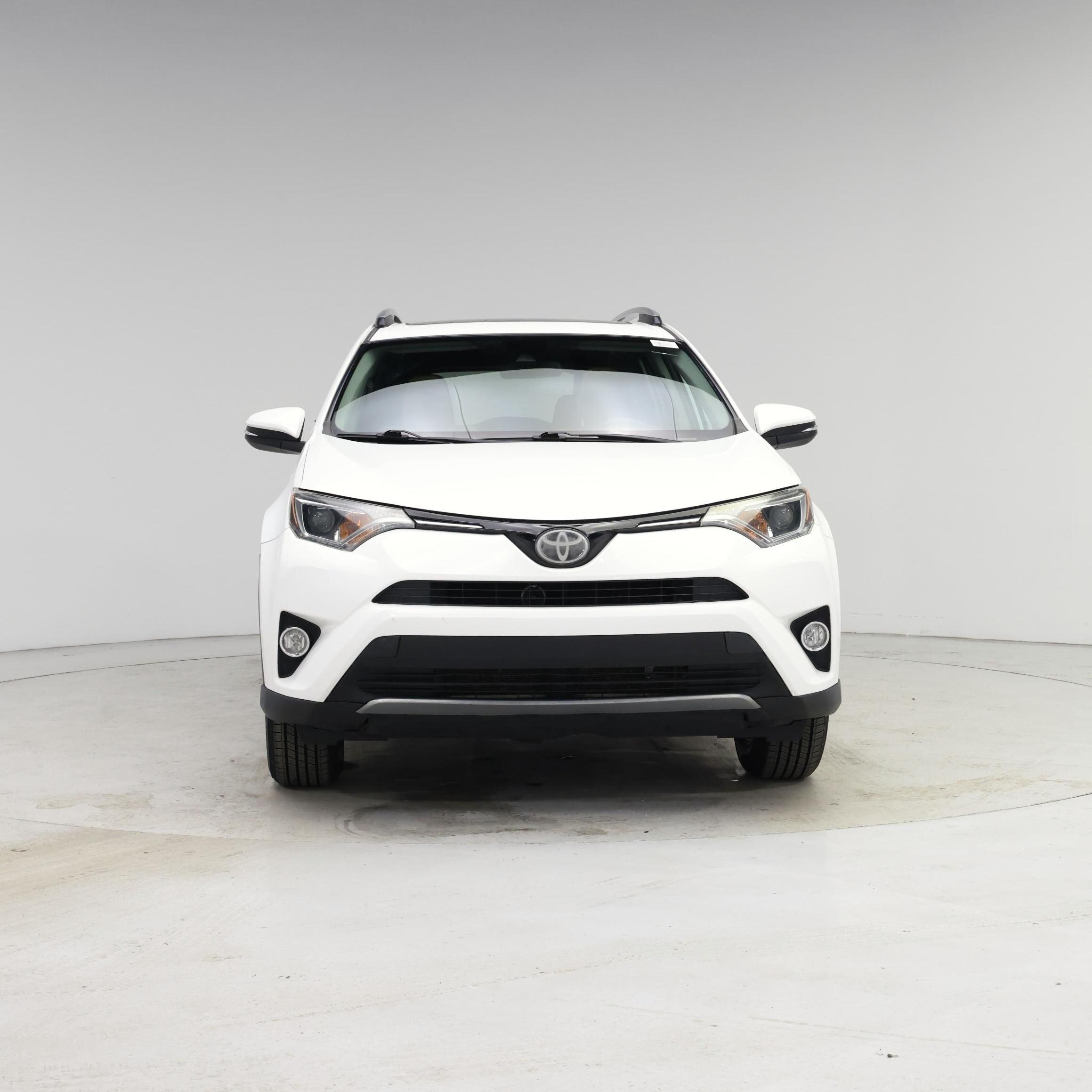 Thumbnail: 2017 Toyota RAV4 - 5