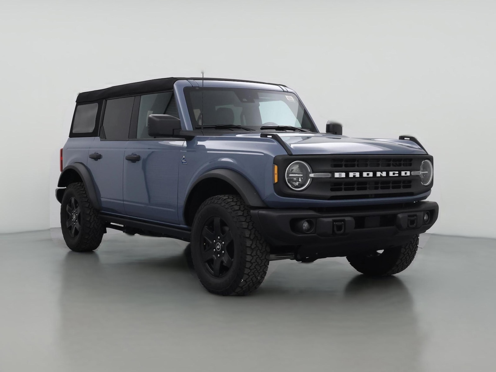2023 Ford Bronco 4-Door Black Diamond