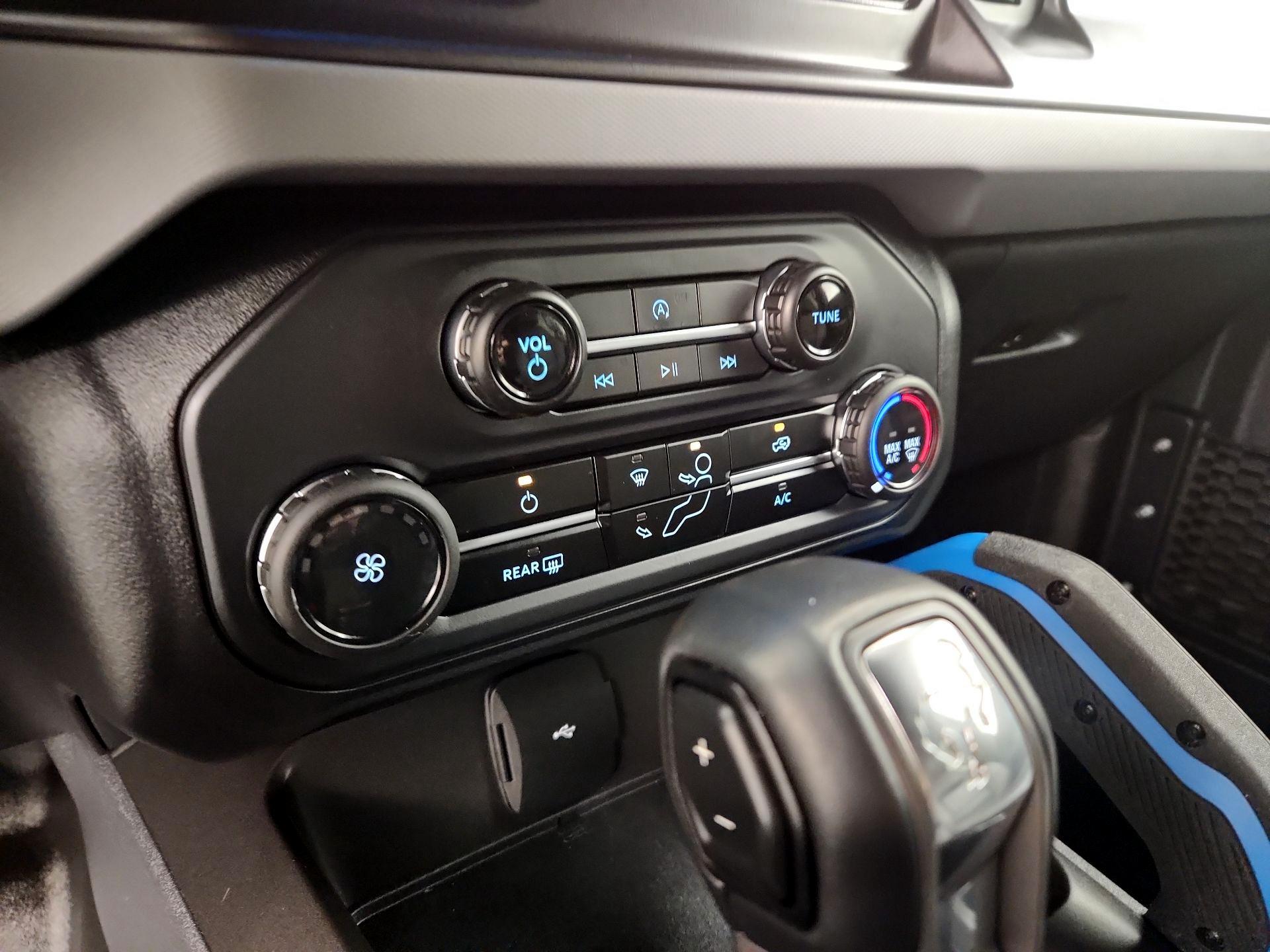 Thumbnail: 2023 Ford Bronco - 16