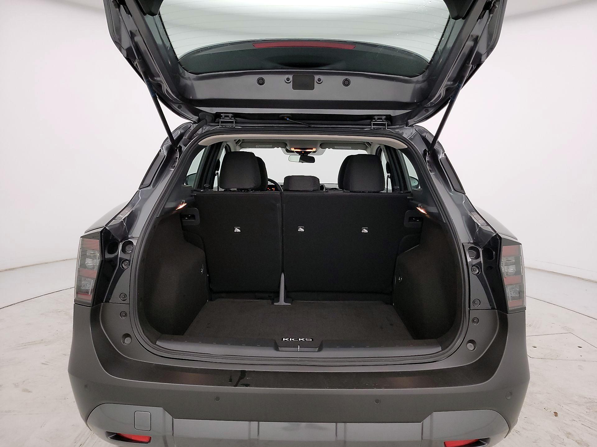 Thumbnail: 2025 Nissan Kicks - 20