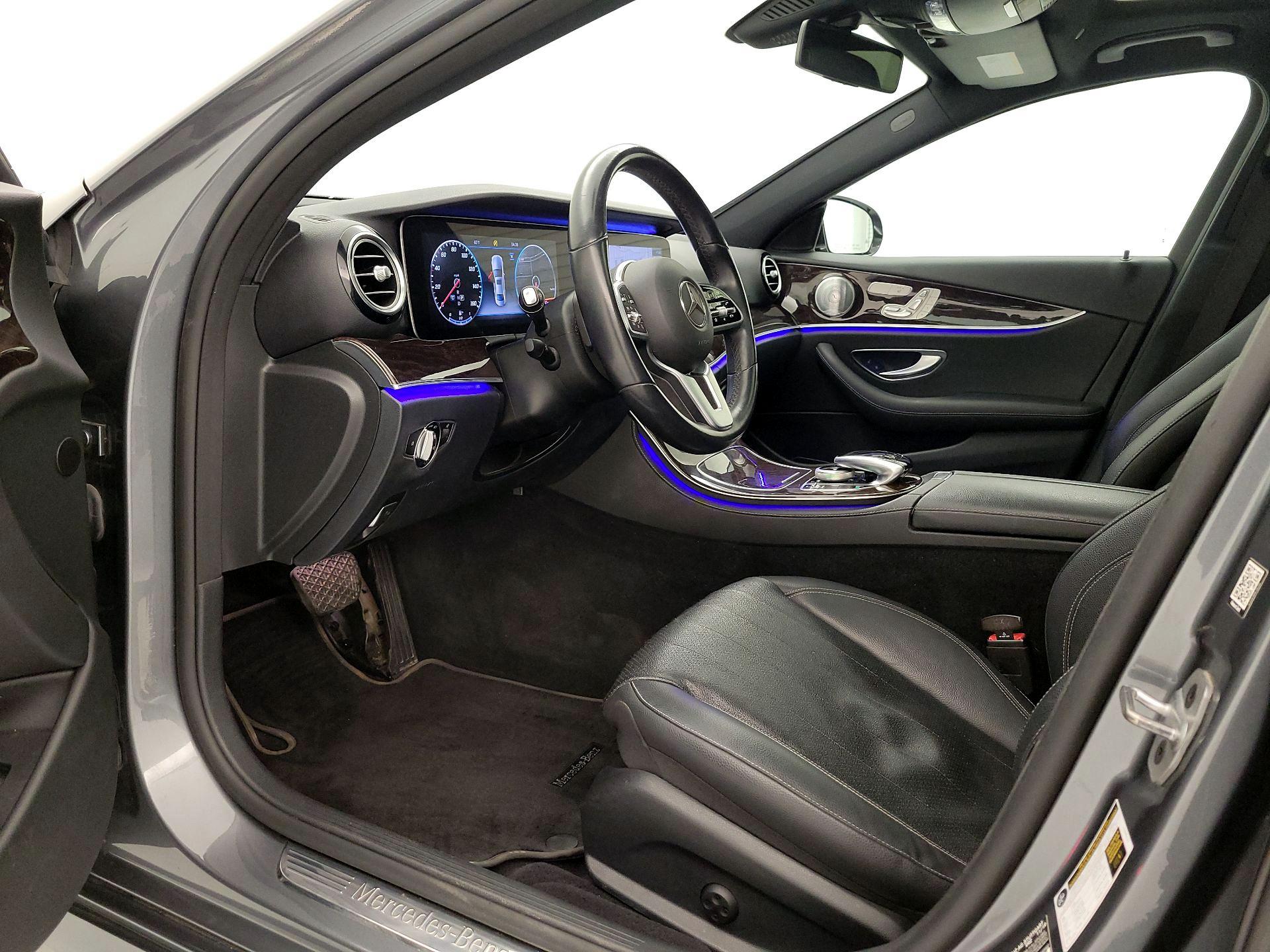 Thumbnail: 2020 Mercedes-Benz E-Class - 11